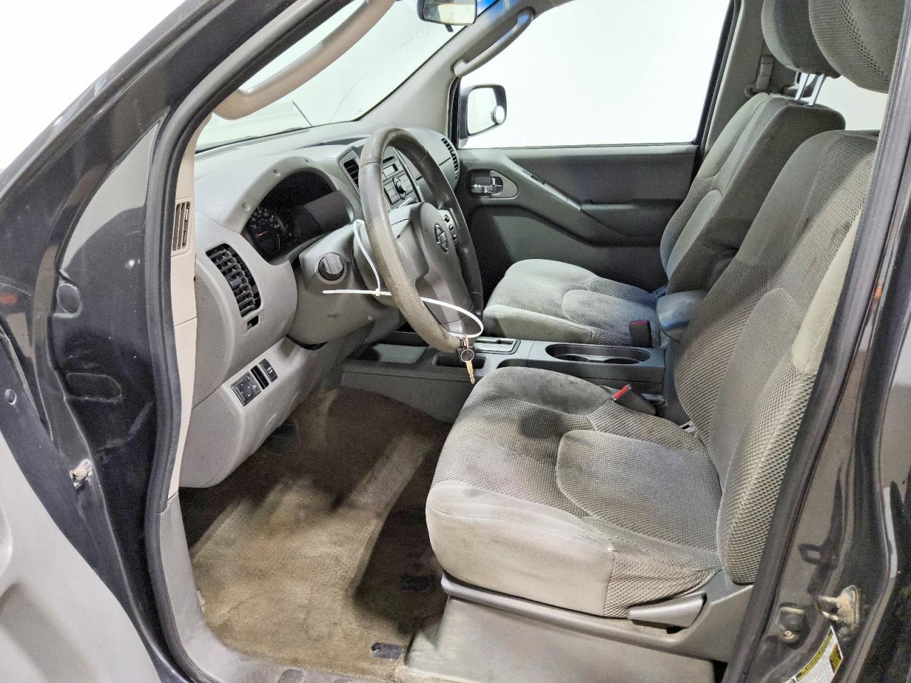 2011 Nissan Frontier S Charcoal vin: 1N6AD0EV9BC403843