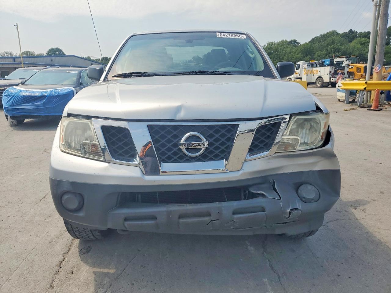 2011 Nissan Frontier S Серебряный vin: 1N6AD0EV9BC425163