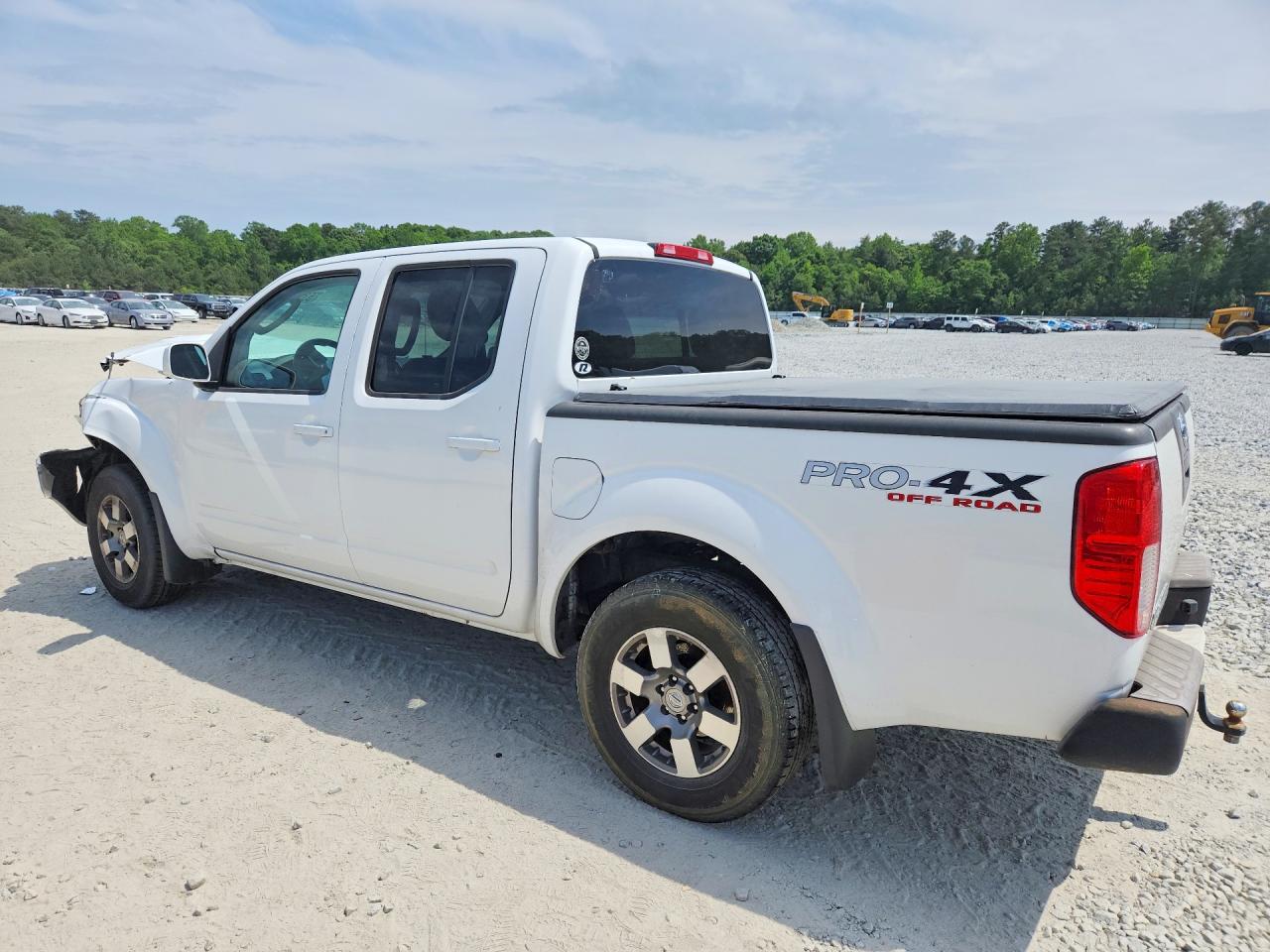 2011 Nissan Frontier S White vin: 1N6AD0EV9BC440939