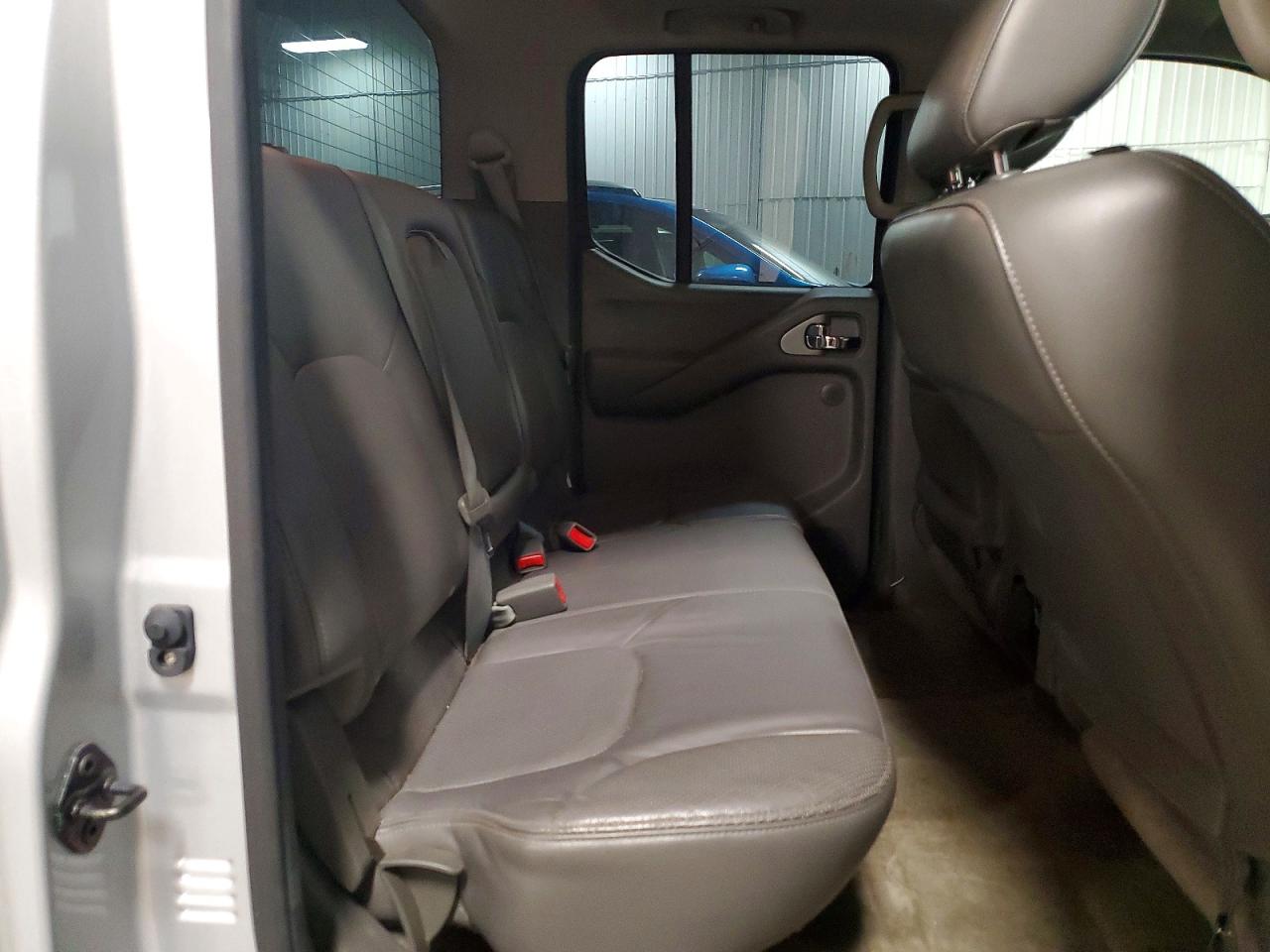 2011 Nissan Frontier S Silver vin: 1N6AD0EV9BC443033