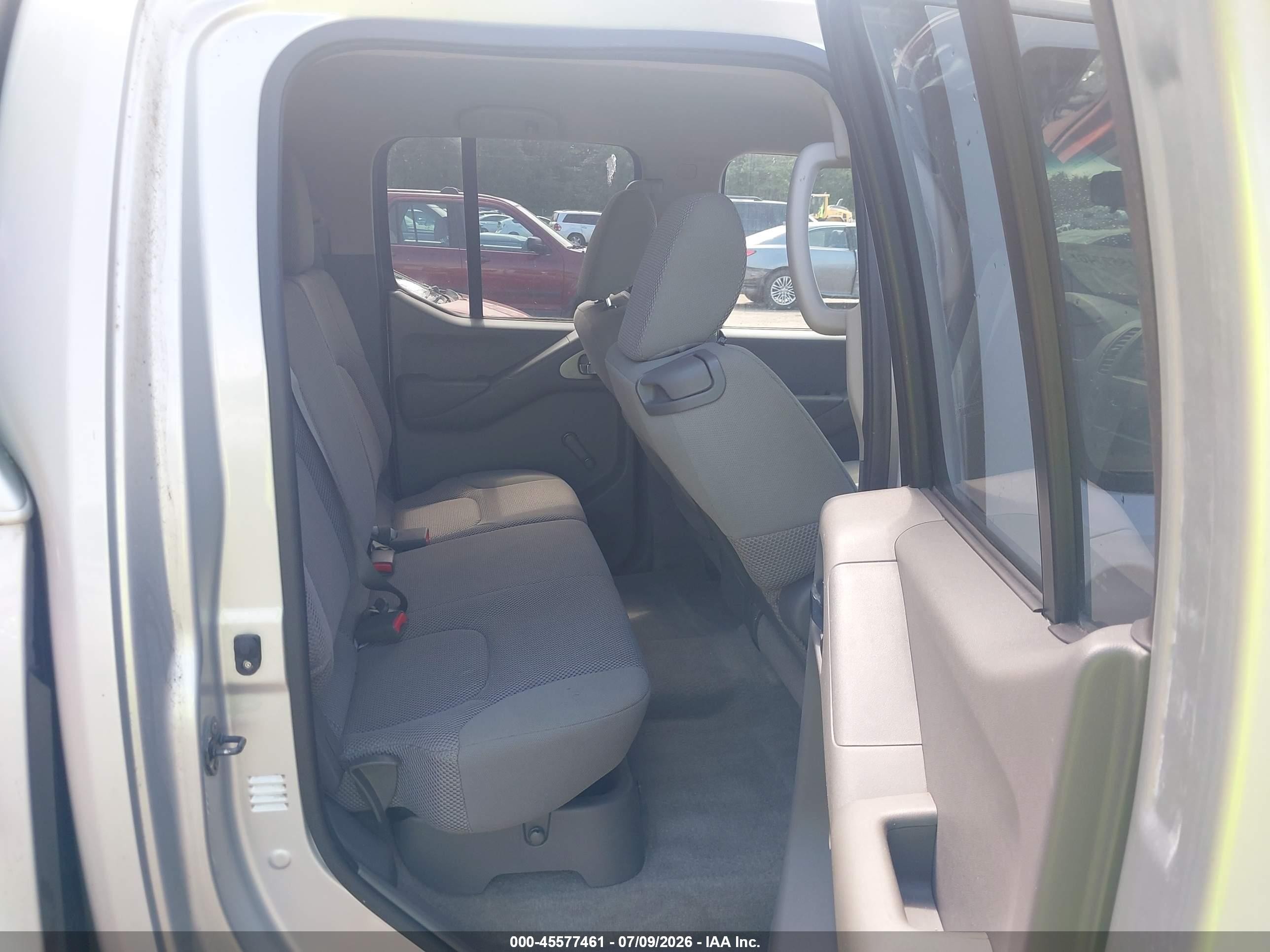 2013 Nissan Frontier S Silver vin: 1N6AD0EV9DN715443