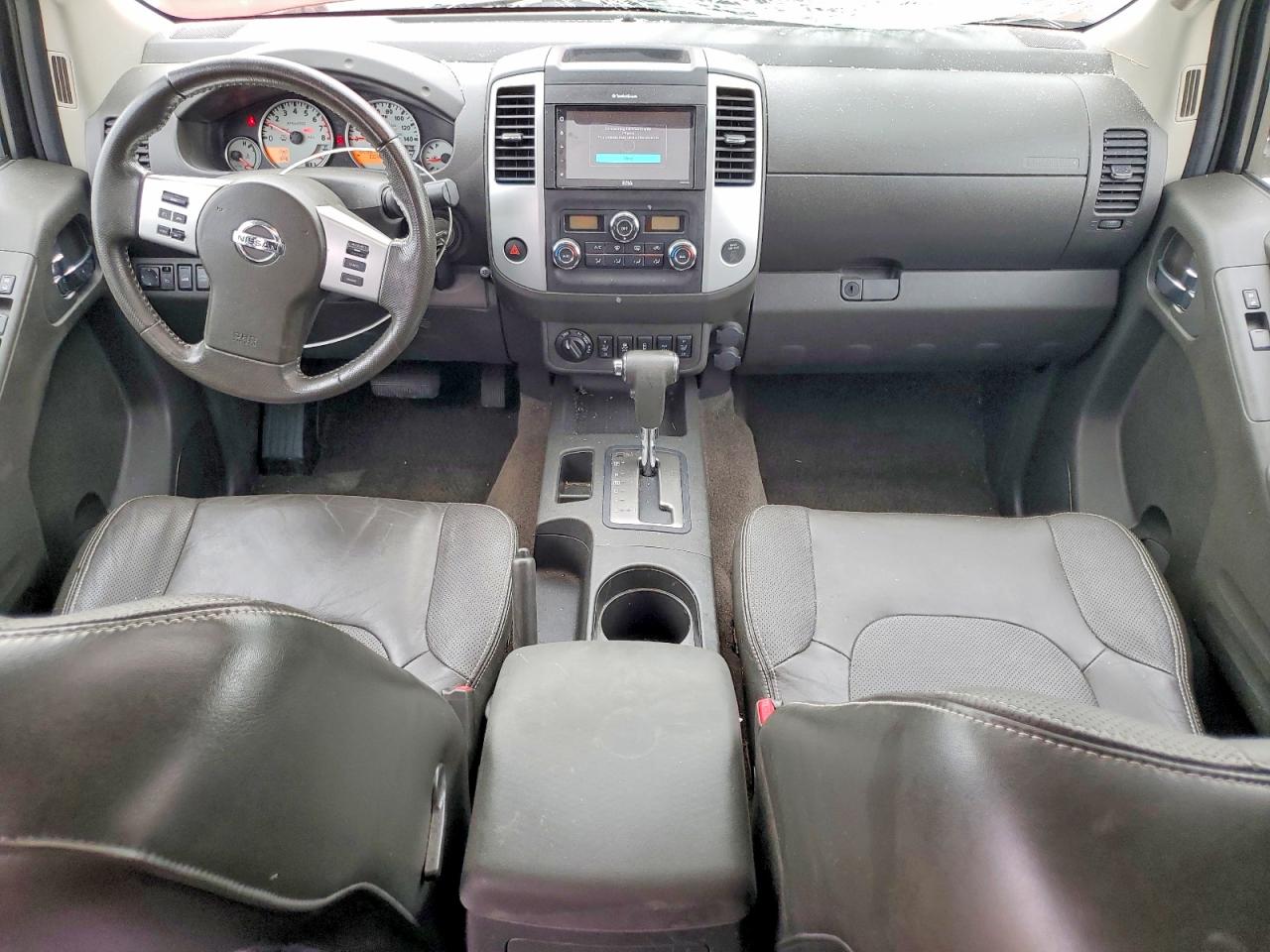 2015 Nissan Frontier Pro-4x Burgundy vin: 1N6AD0EV9FN713811