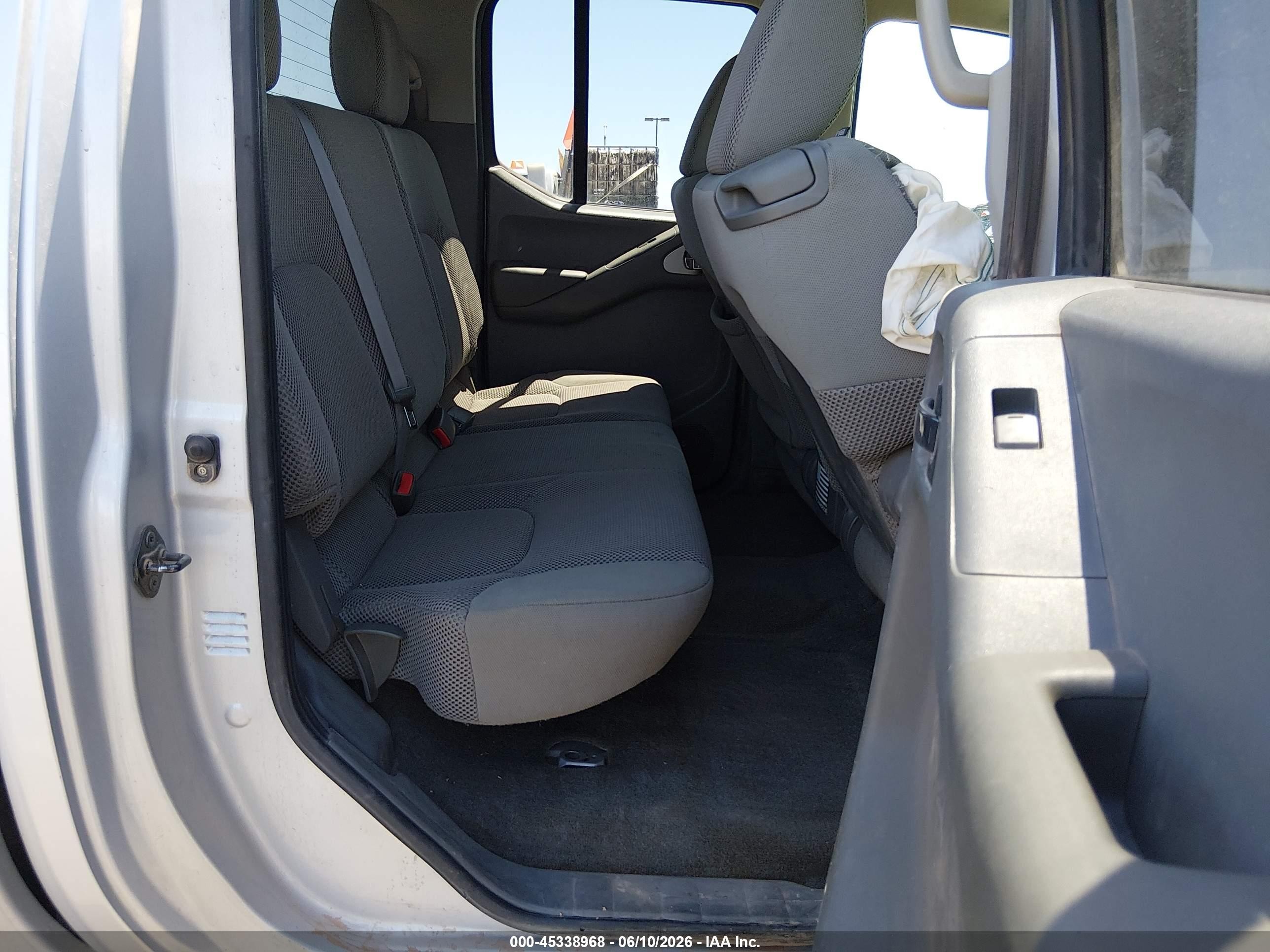2010 Nissan Frontier Se Silver vin: 1N6AD0EVXAC423131