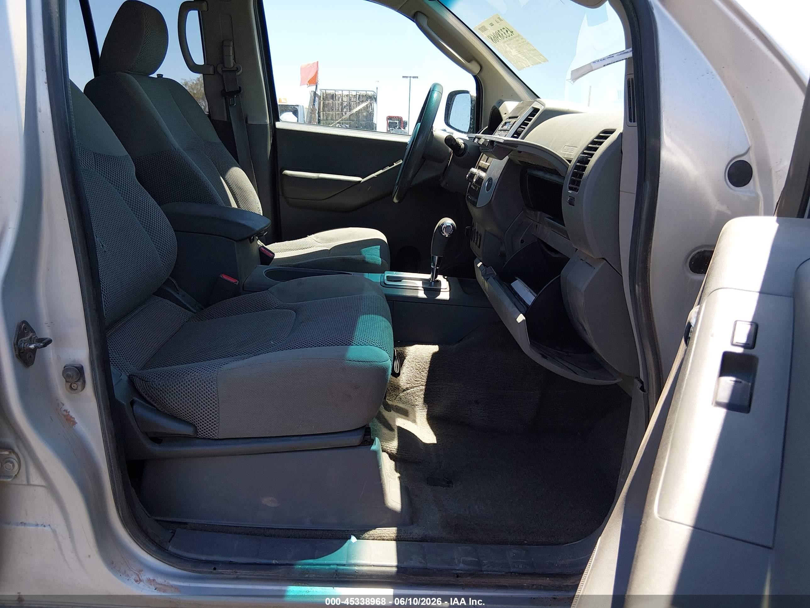 2010 Nissan Frontier Se Silver vin: 1N6AD0EVXAC423131