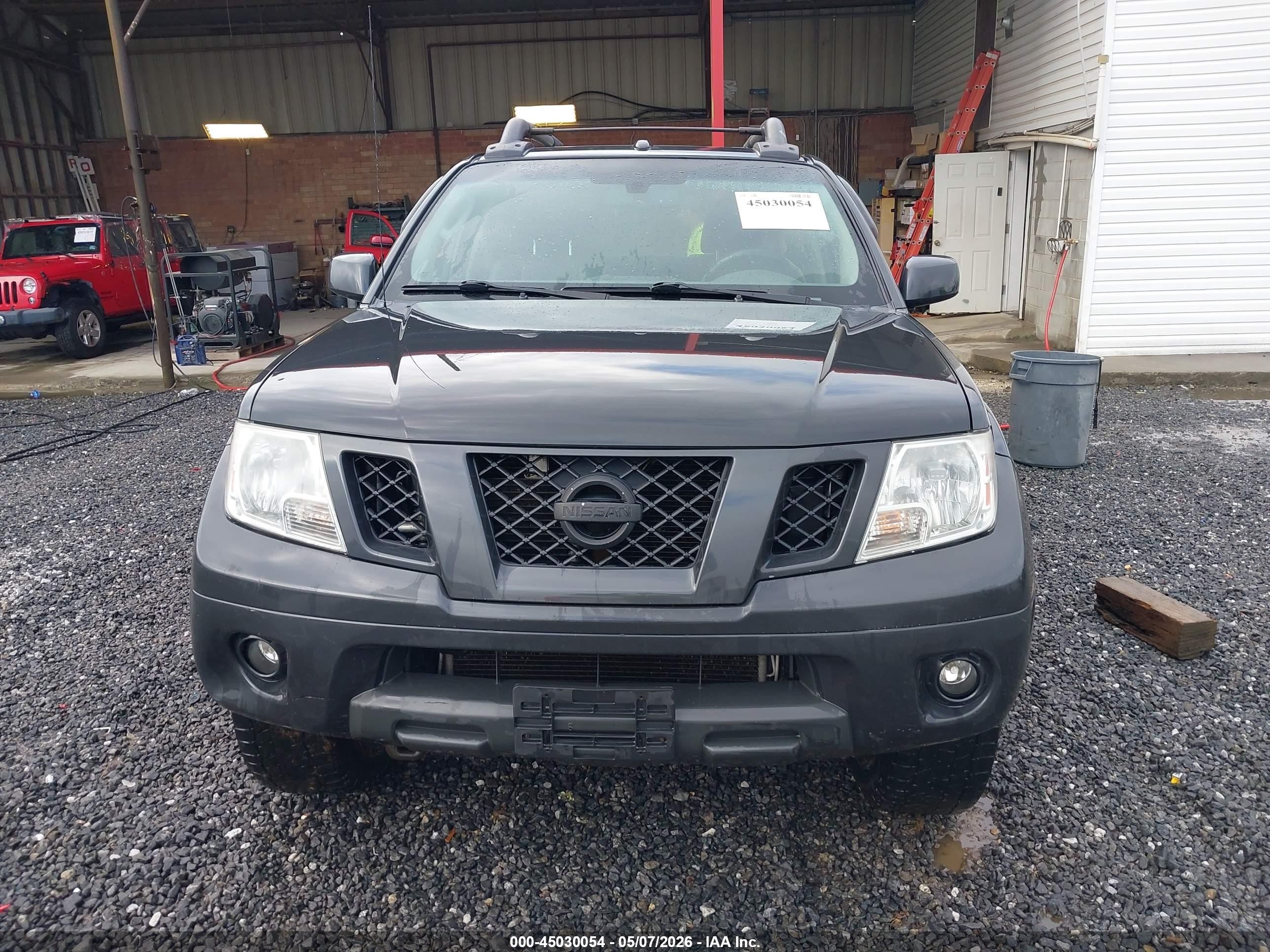 2011 Nissan Frontier Pro-4x Gray vin: 1N6AD0EVXBC402619