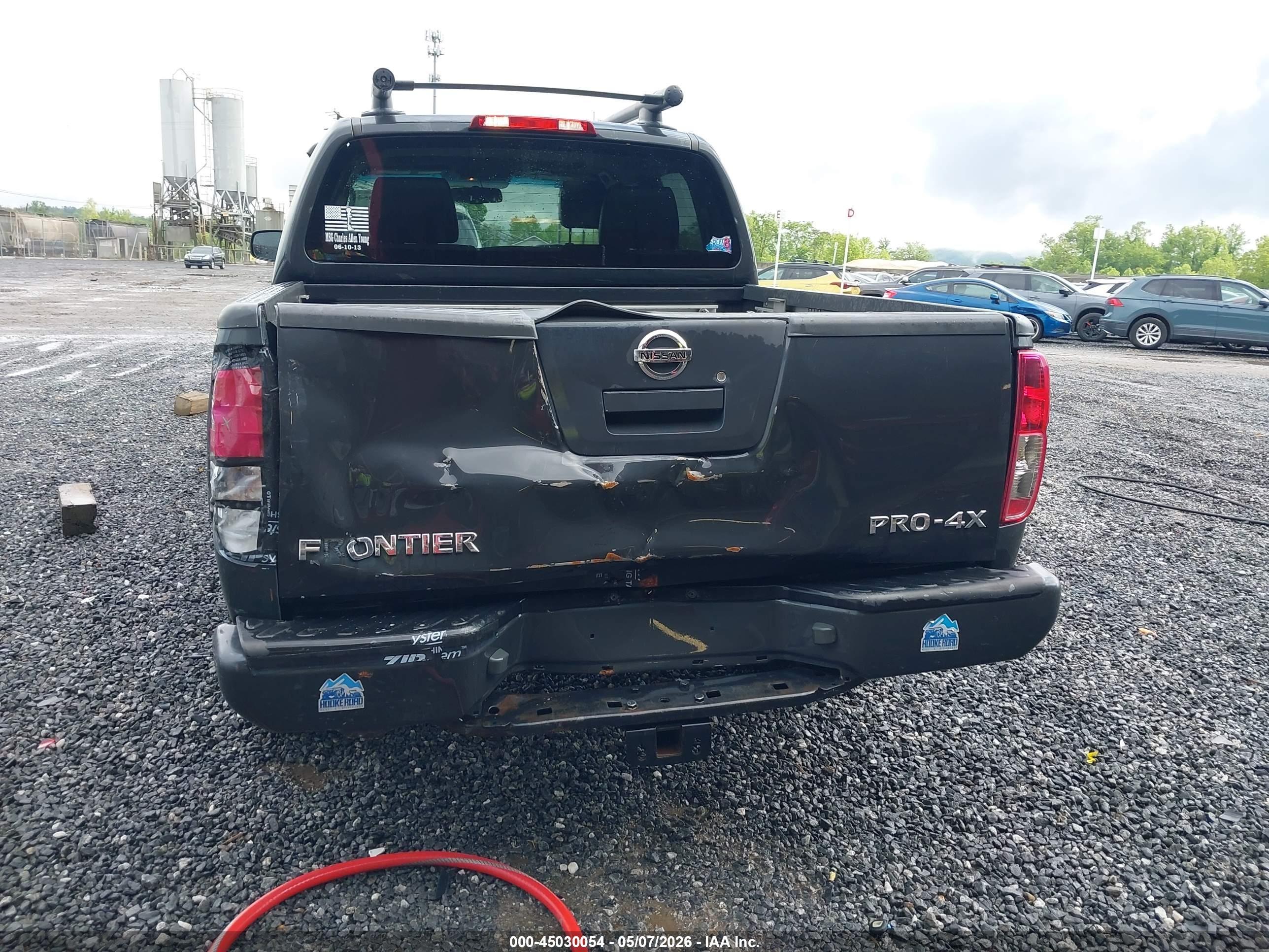 2011 Nissan Frontier Pro-4x Gray vin: 1N6AD0EVXBC402619