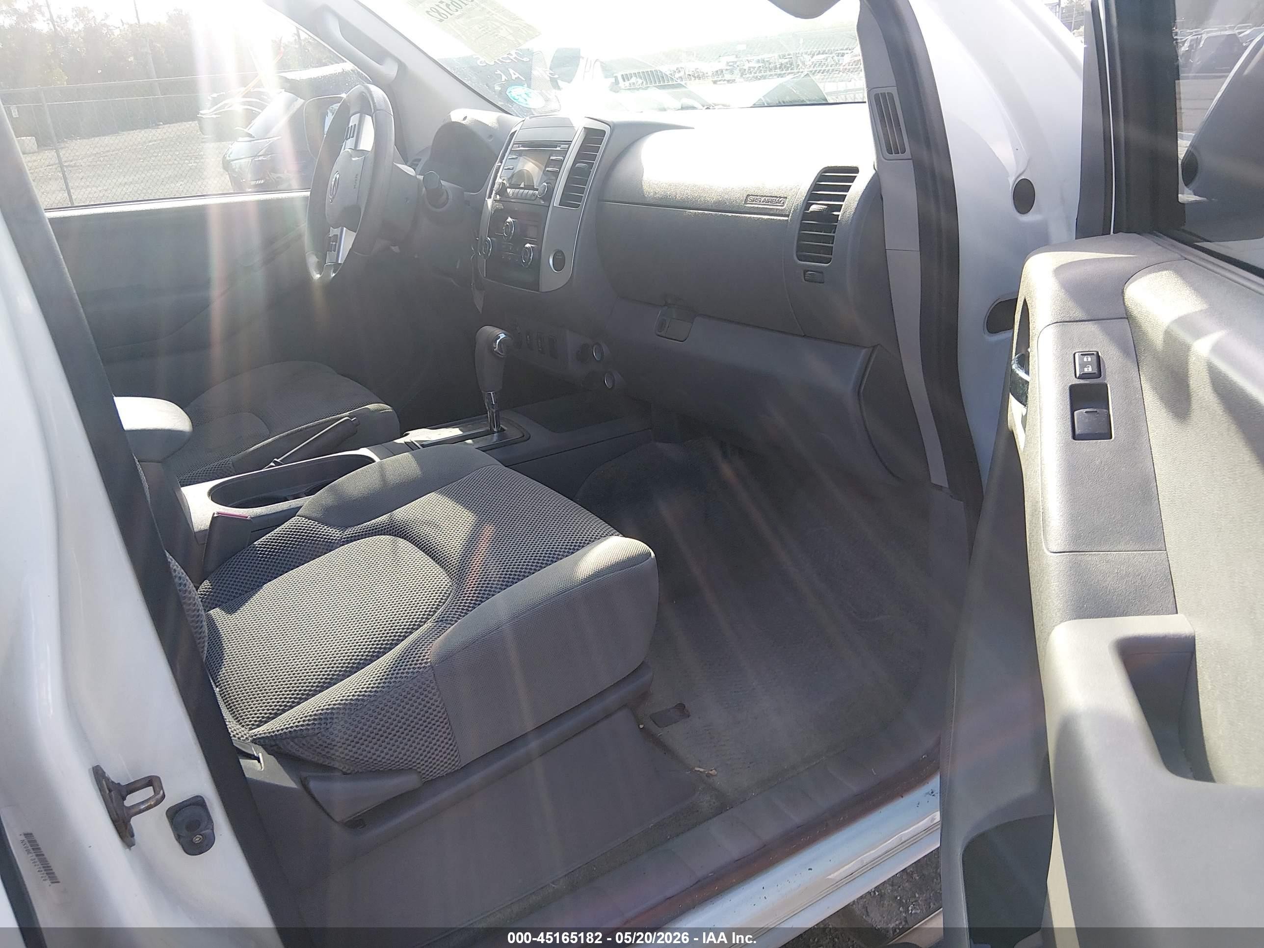 2013 Nissan Frontier Sv White vin: 1N6AD0EVXDN747270