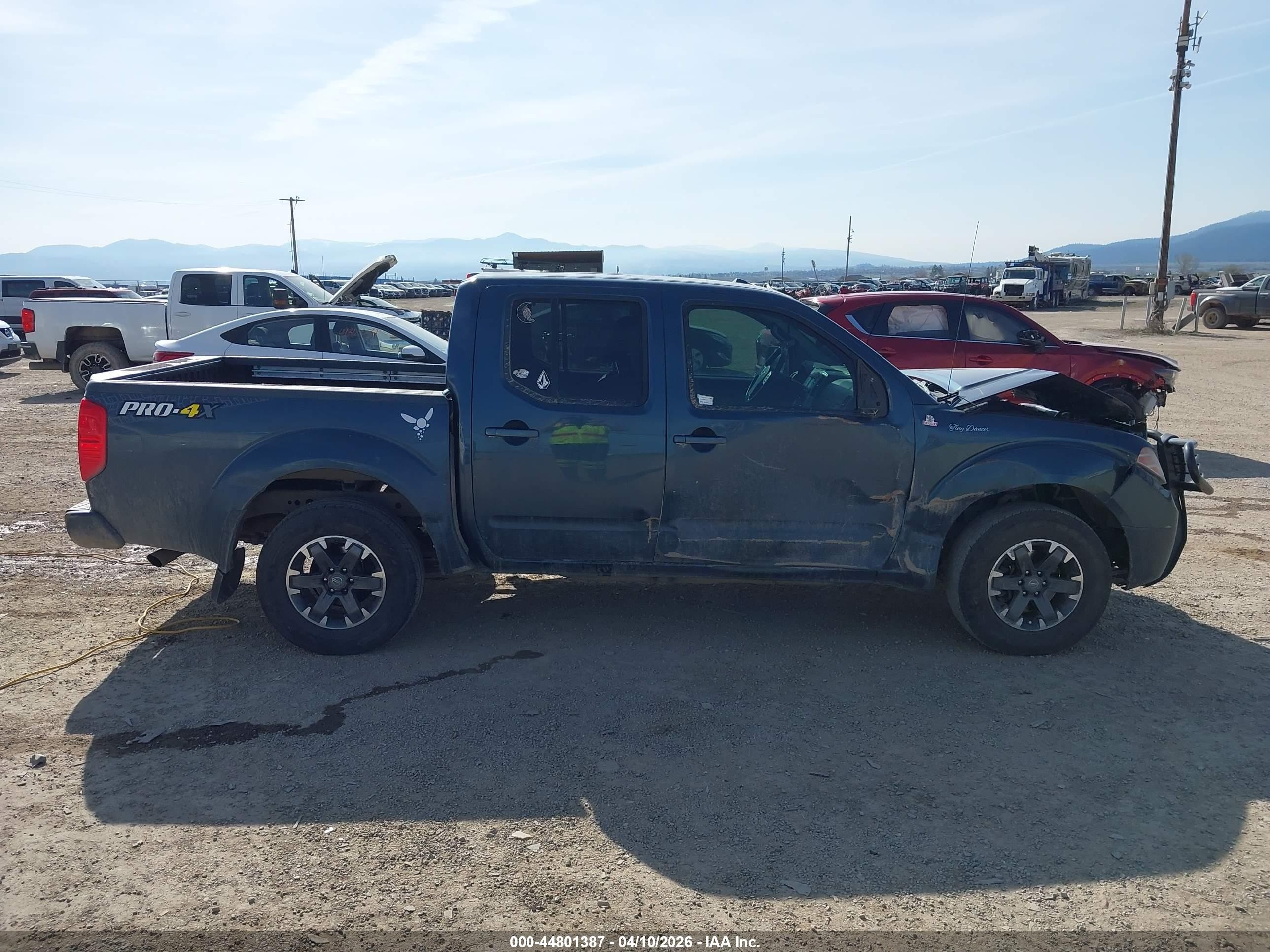 2014 Nissan Frontier Pro-4x Dark Blue vin: 1N6AD0EVXEN715470