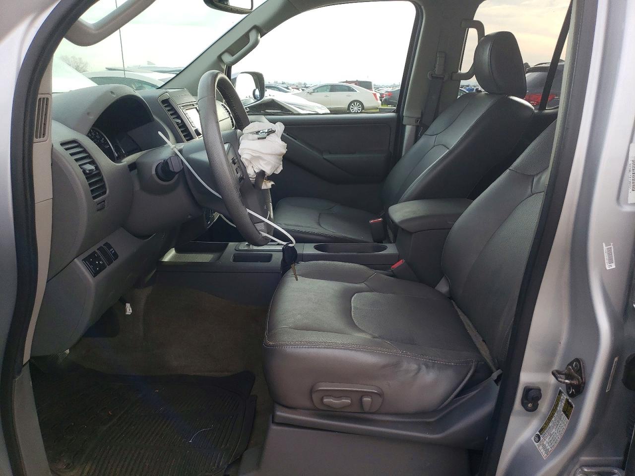 2013 Nissan Frontier Sv Silver vin: 1N6AD0FR2DN738502