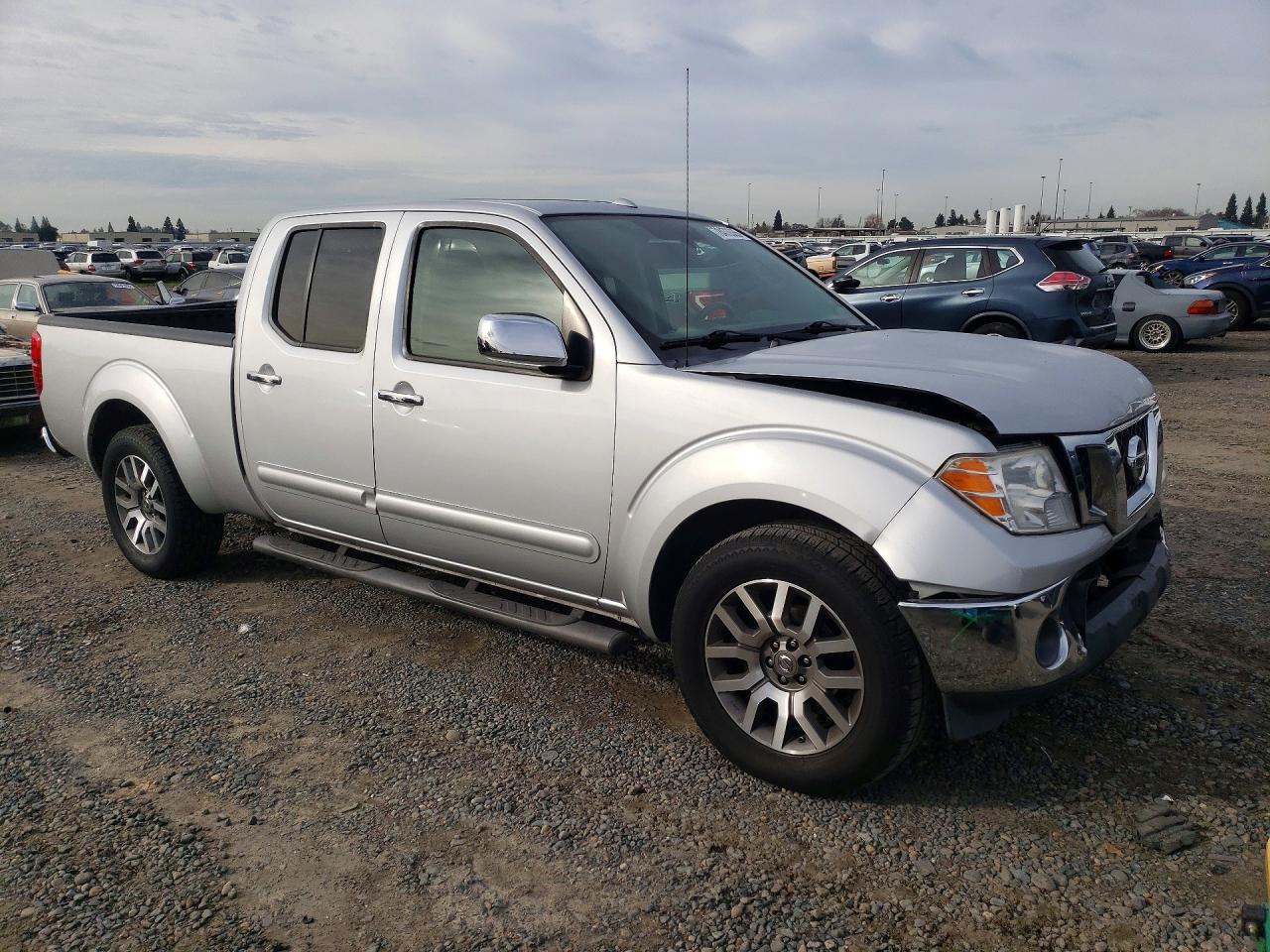2013 Nissan Frontier Sv Silver vin: 1N6AD0FR2DN738502