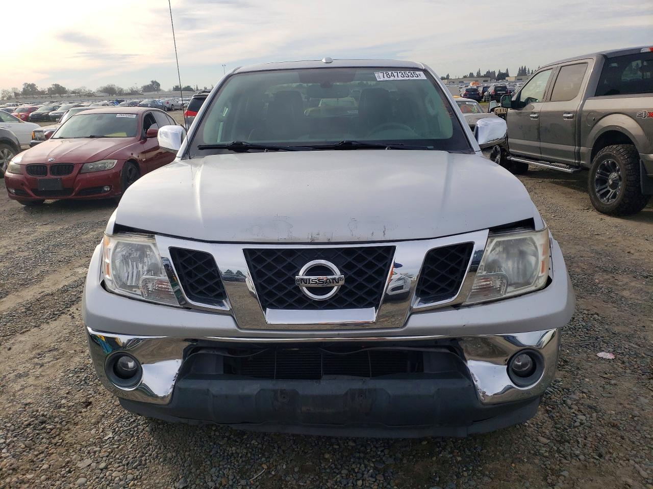 2013 Nissan Frontier Sv Silver vin: 1N6AD0FR2DN738502