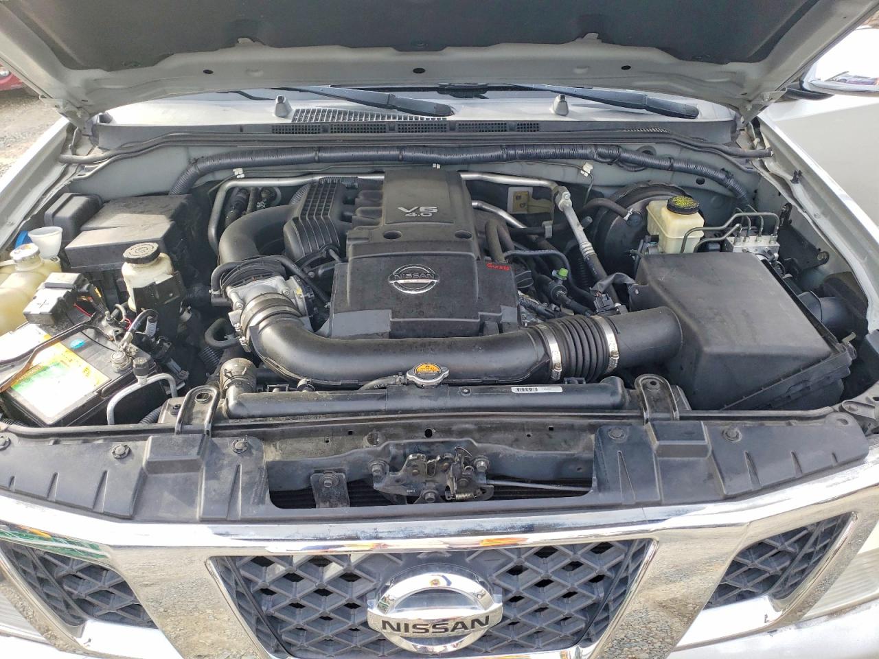 2013 Nissan Frontier Sv Silver vin: 1N6AD0FR2DN738502