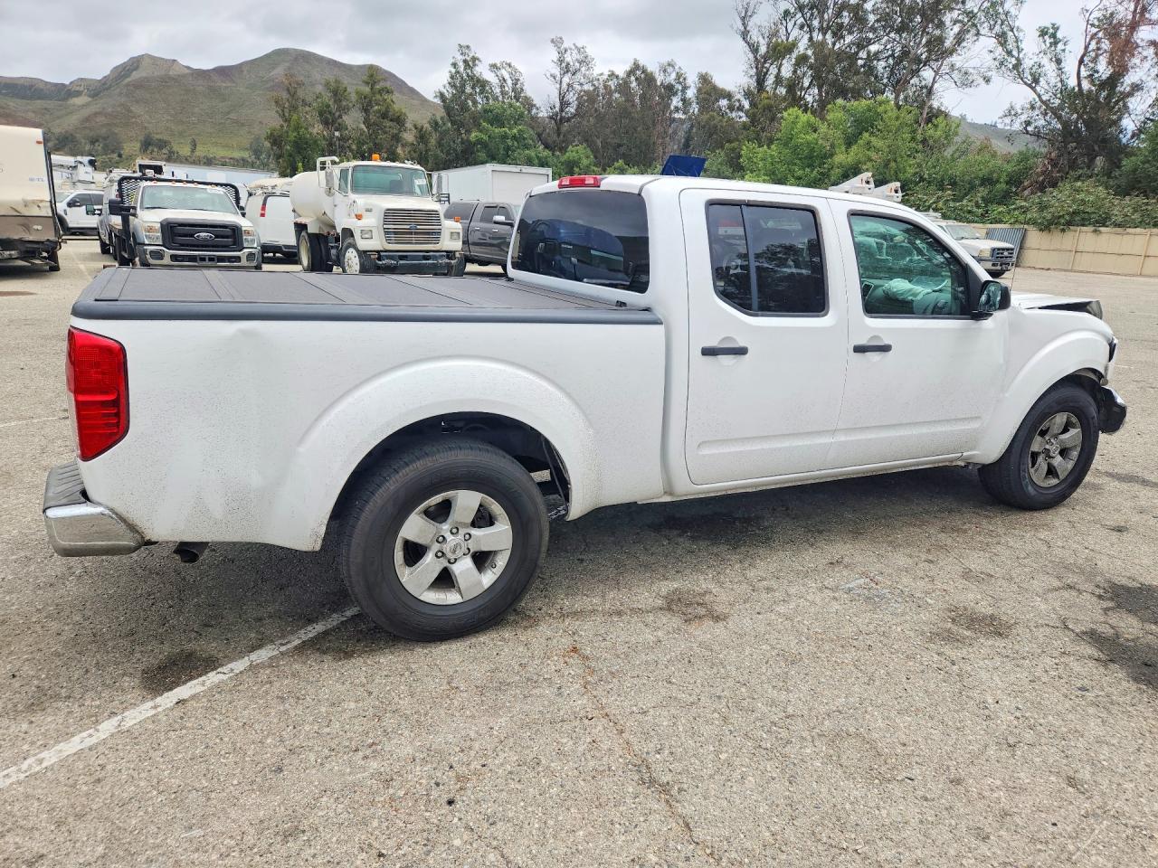 2011 Nissan Frontier Sv V6 White vin: 1N6AD0FR5BC426764