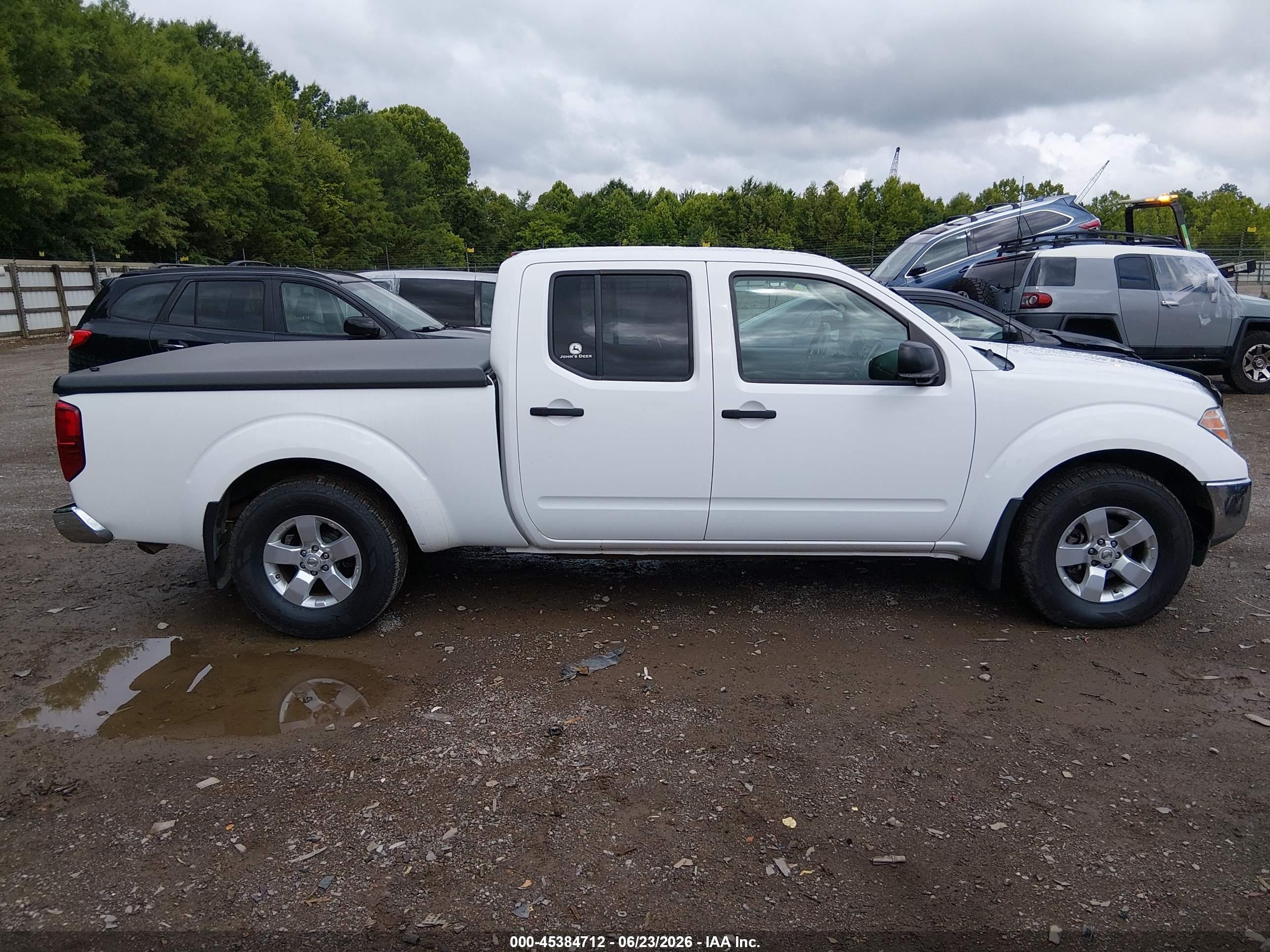 2010 Nissan Frontier Se White vin: 1N6AD0FR8AC432203