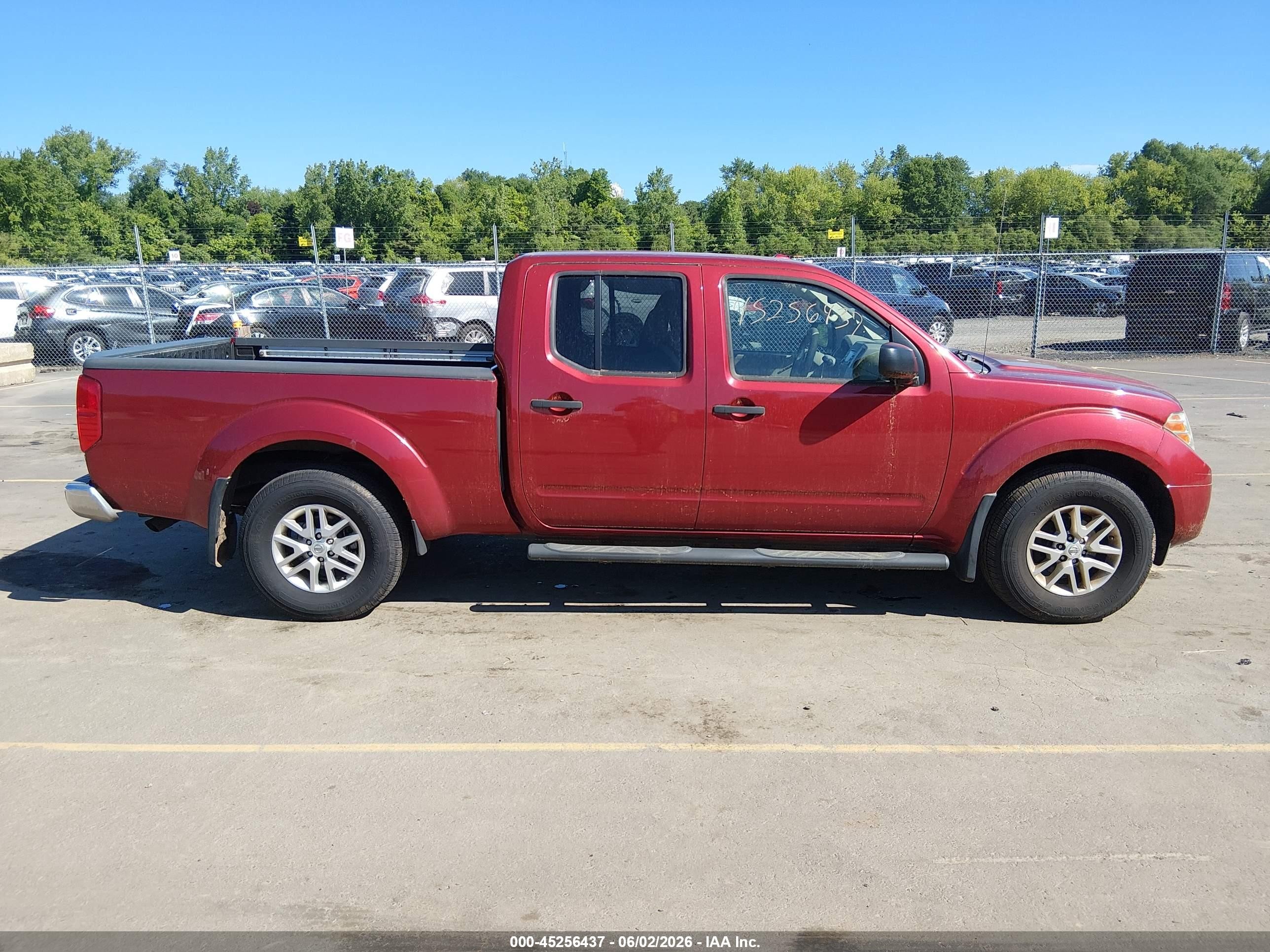 2014 Nissan Frontier Sv Темно-бордовый vin: 1N6AD0FV3EN750964