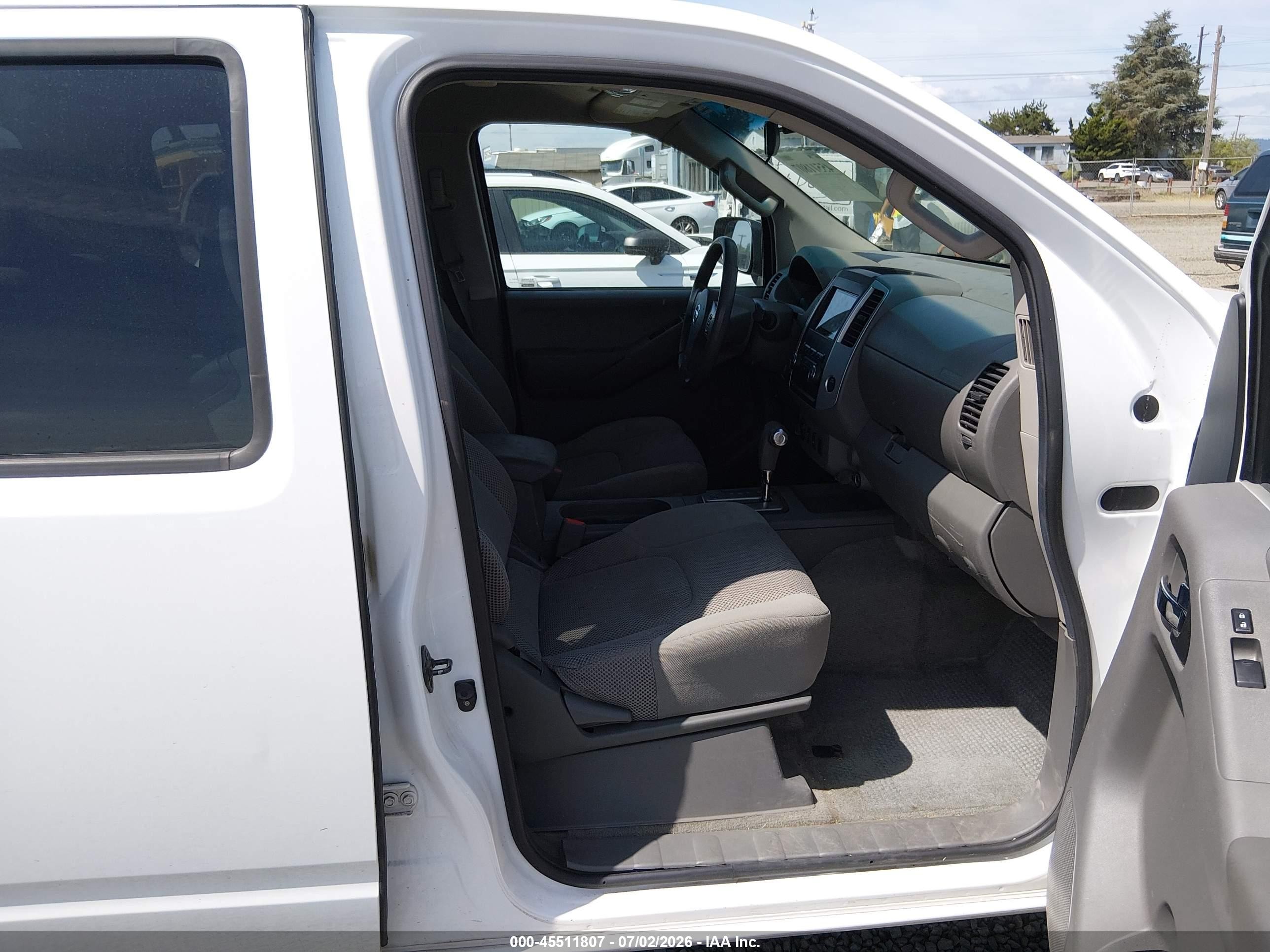 2012 Nissan Frontier Sv White vin: 1N6AD0FV5CC403385