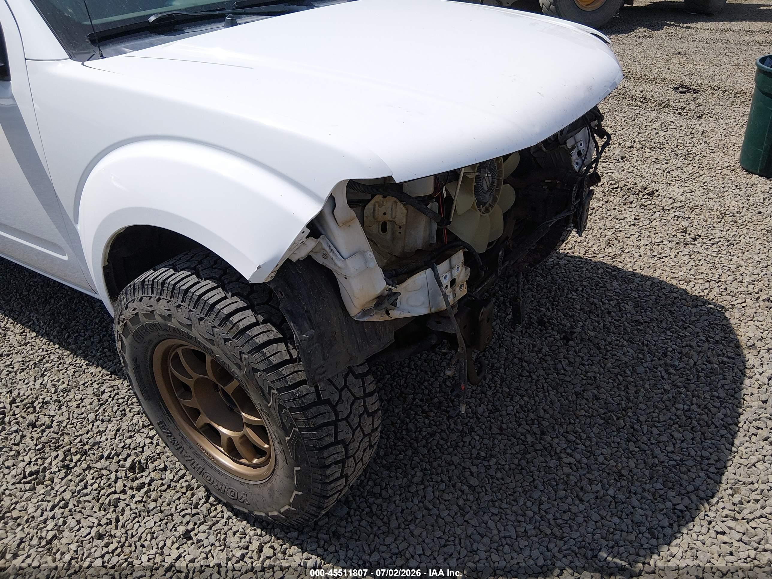 2012 Nissan Frontier Sv White vin: 1N6AD0FV5CC403385