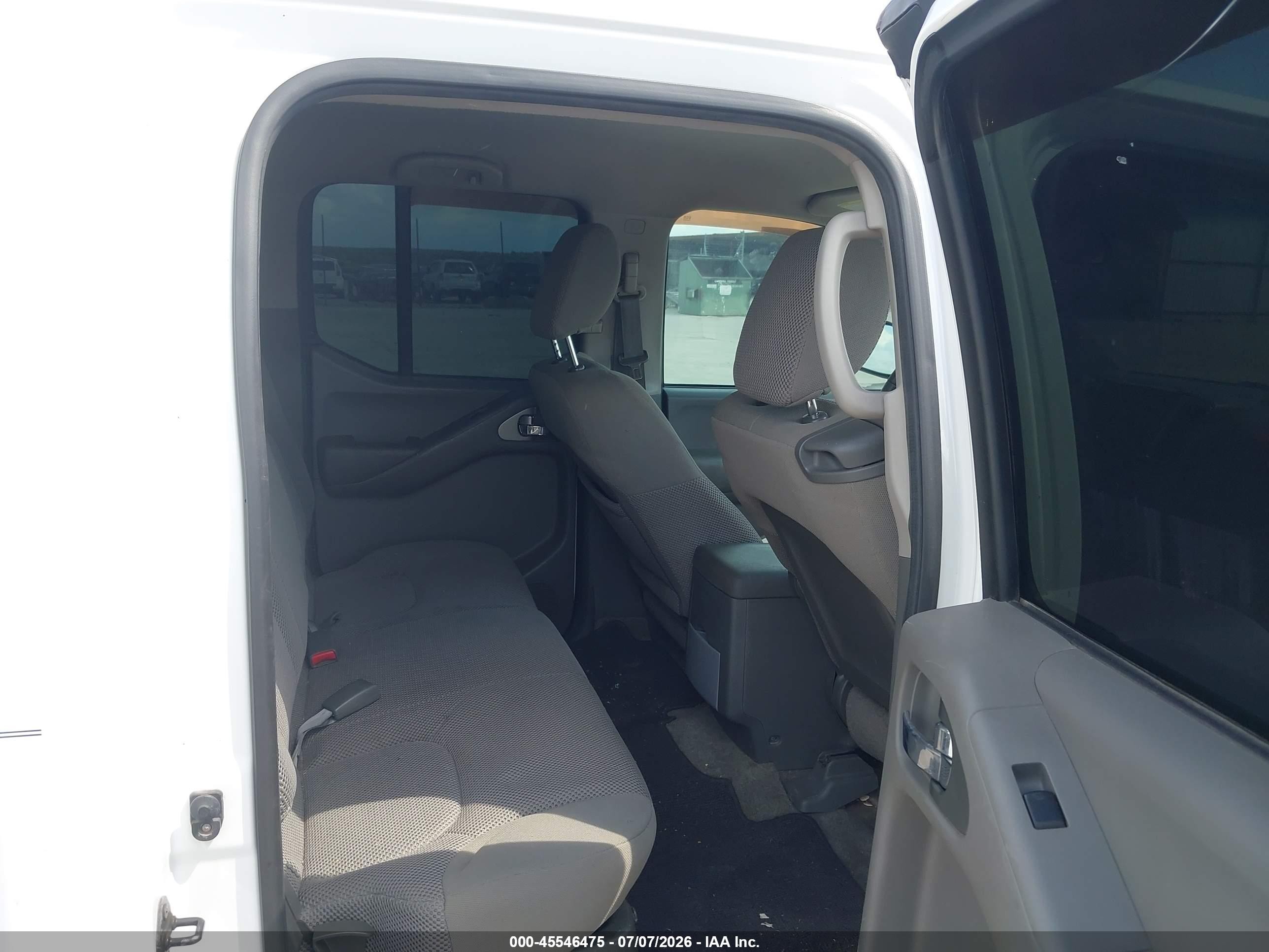 2012 Nissan Frontier Sv White vin: 1N6AD0FV6CC455365