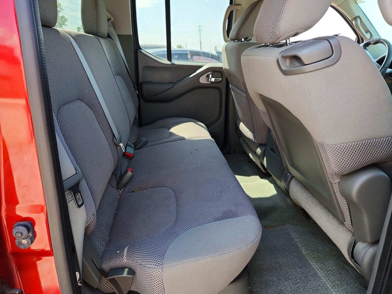2012 Nissan Frontier Sv V6 Red vin: 1N6AD0FV7CC409348