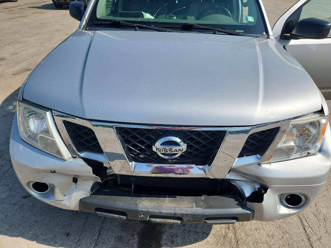 2012 Nissan Frontier Sv V6 Silver vin: 1N6AD0FV7CC475110