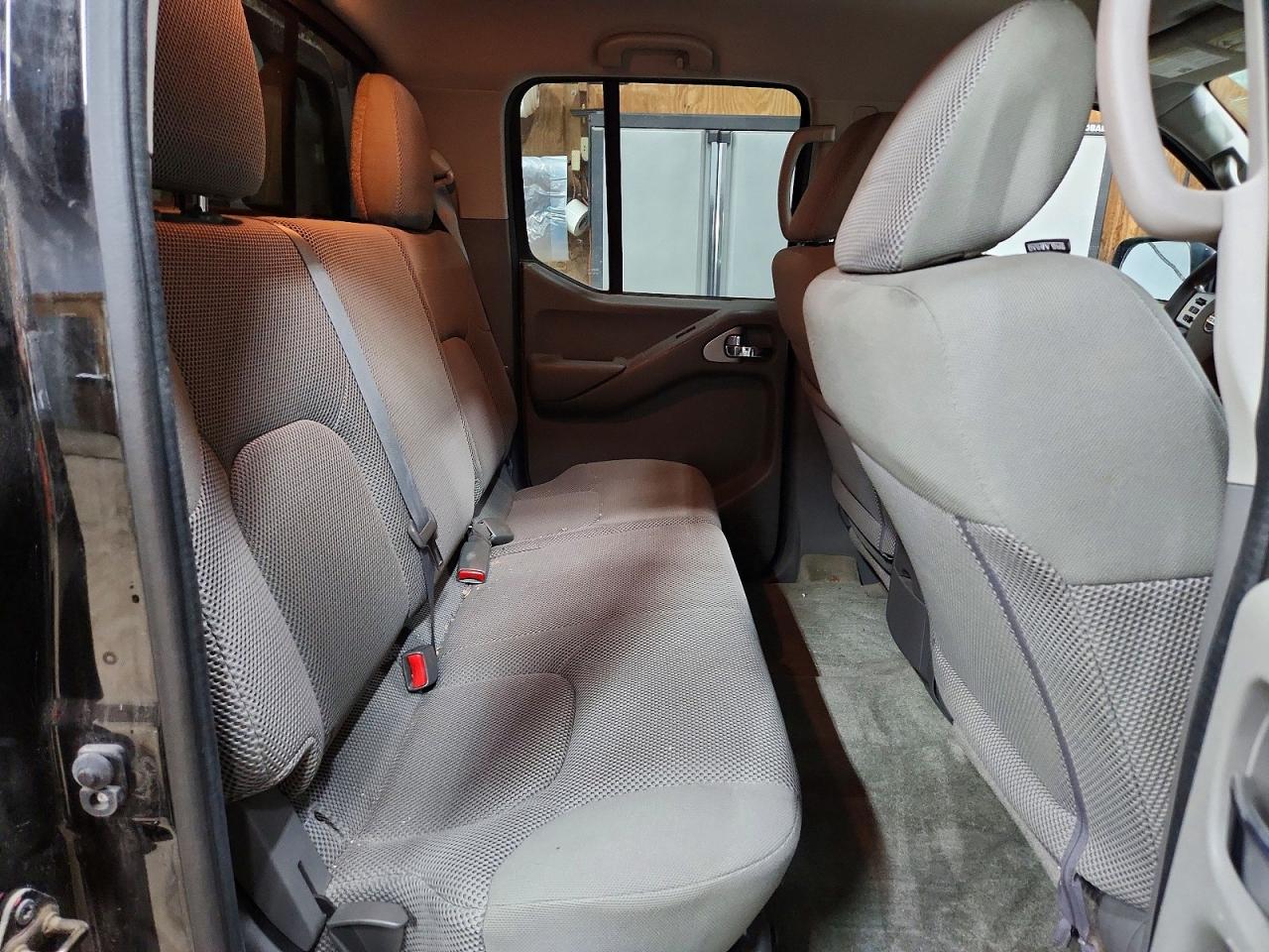 2015 Nissan Frontier Crew Cab Se Black vin: 1N6AD0FV8FN723017