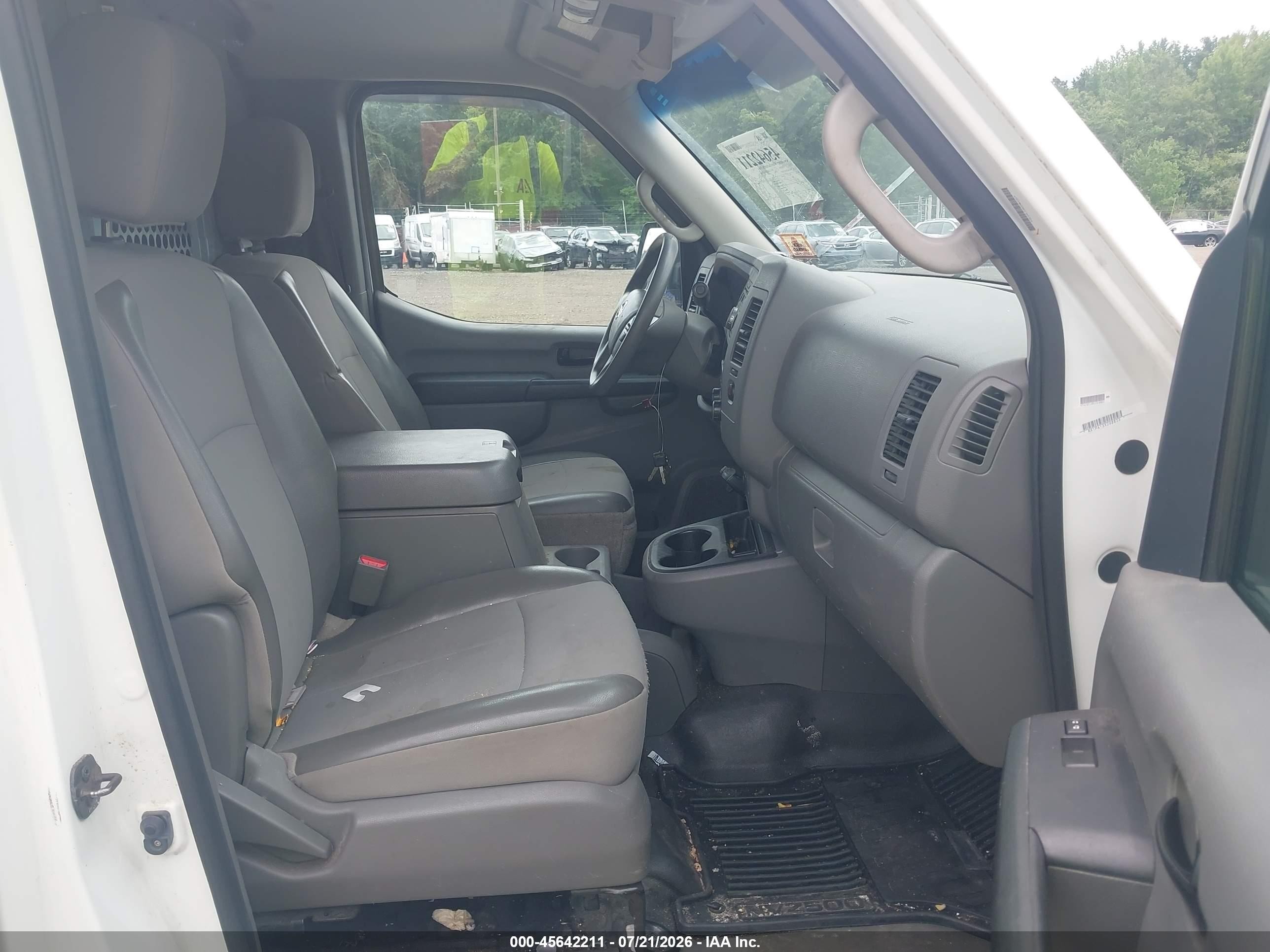 2013 Nissan Nv Cargo Nv2500 Hd Sv V8 White vin: 1N6AF0KY0DN113619