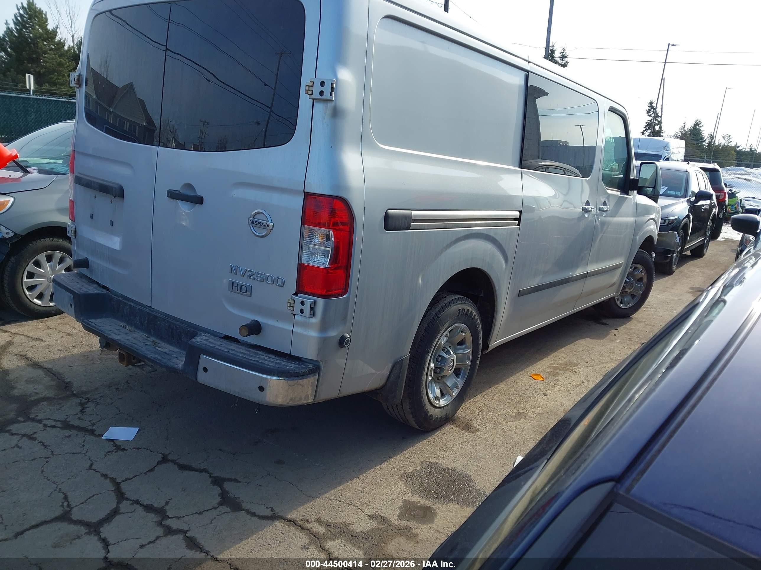 2012 Nissan Nv 2500 Nv2500 Hd Sv V8 White vin: 1N6AF0KY3CN110230