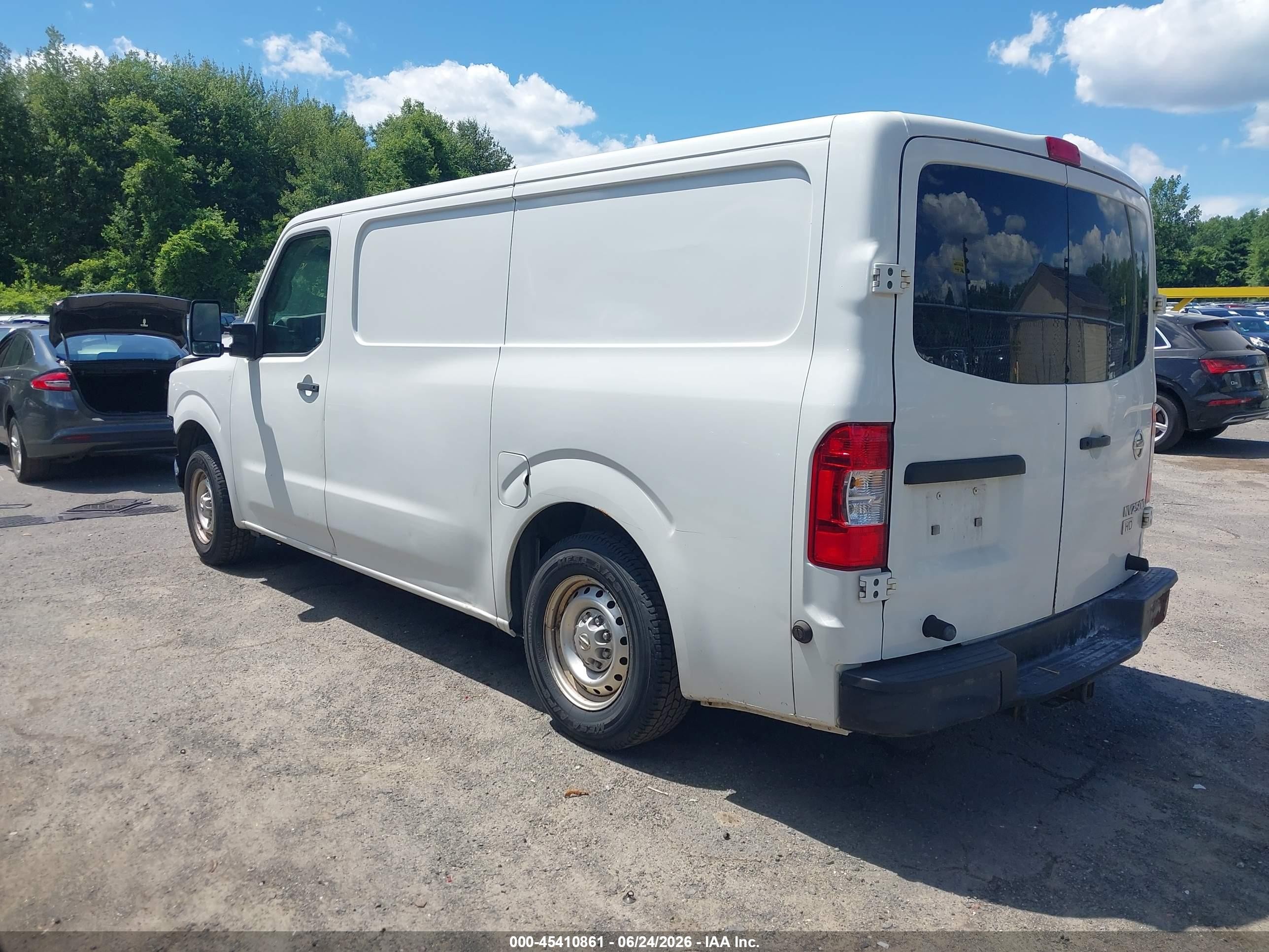 2015 Nissan Nv Cargo Nv2500 Hd S V8 White vin: 1N6AF0KY3FN809412