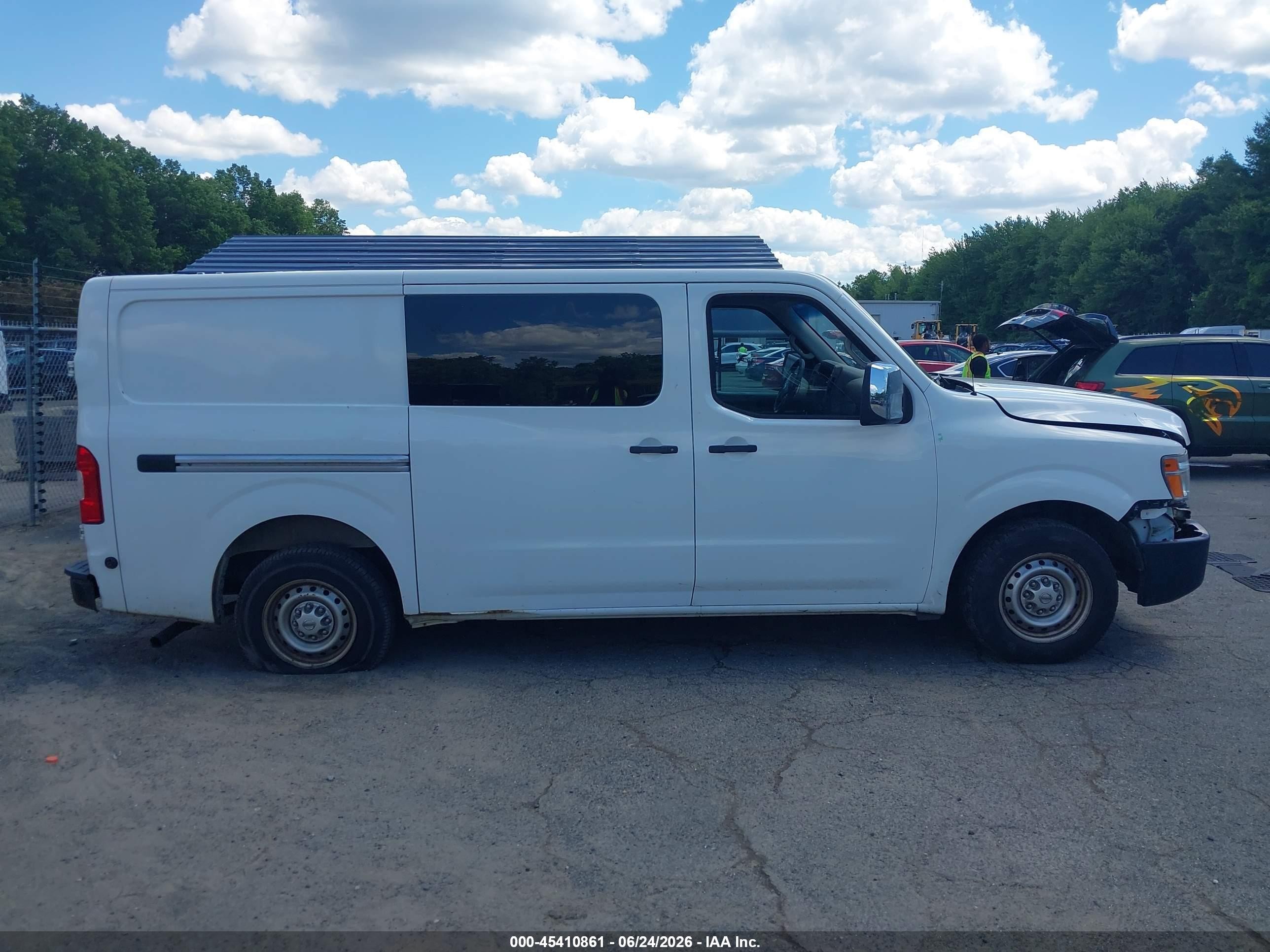 2015 Nissan Nv Cargo Nv2500 Hd S V8 White vin: 1N6AF0KY3FN809412