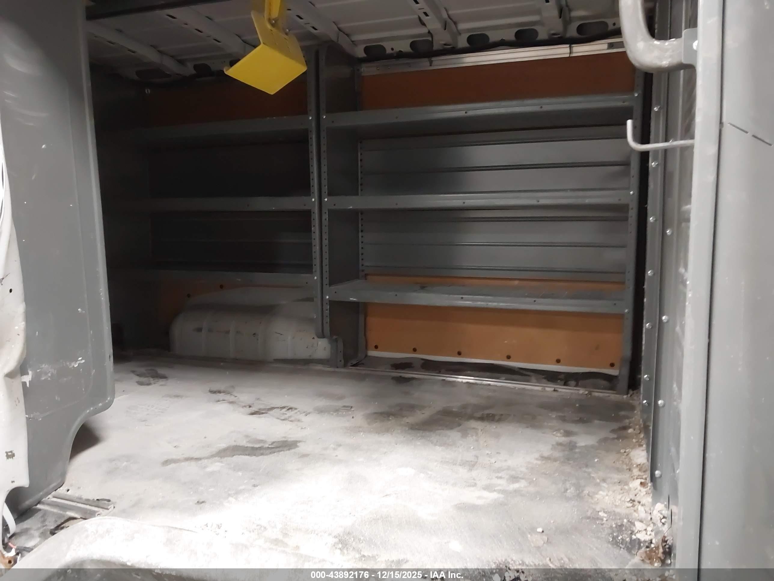 2014 Nissan Nv Cargo Nv2500 Hd Sv V8 Зеленый vin: 1N6AF0KY4EN111096