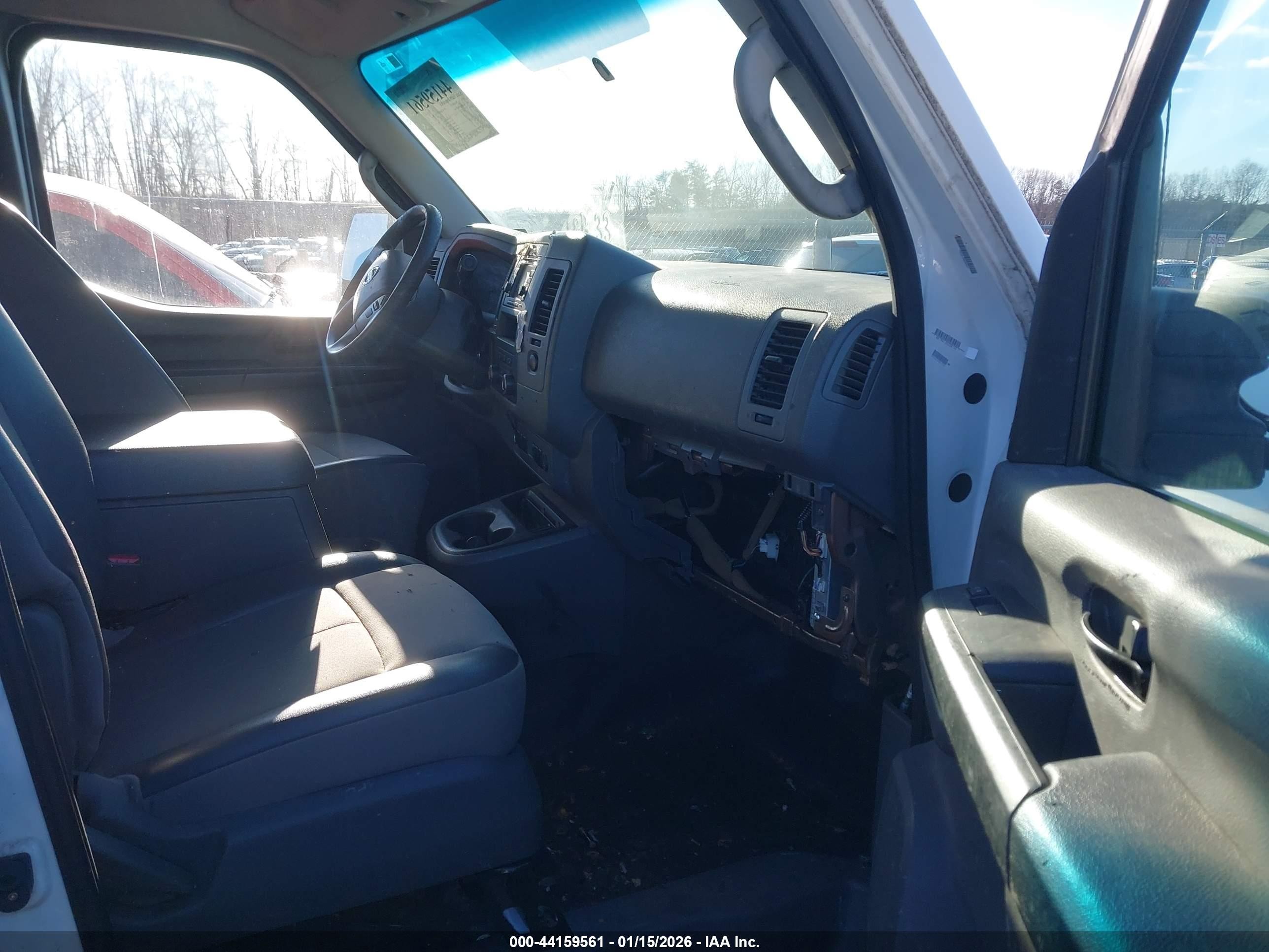 2013 Nissan Nv Cargo Nv3500 Hd Sv V8 White vin: 1N6AF0KY9DN108287