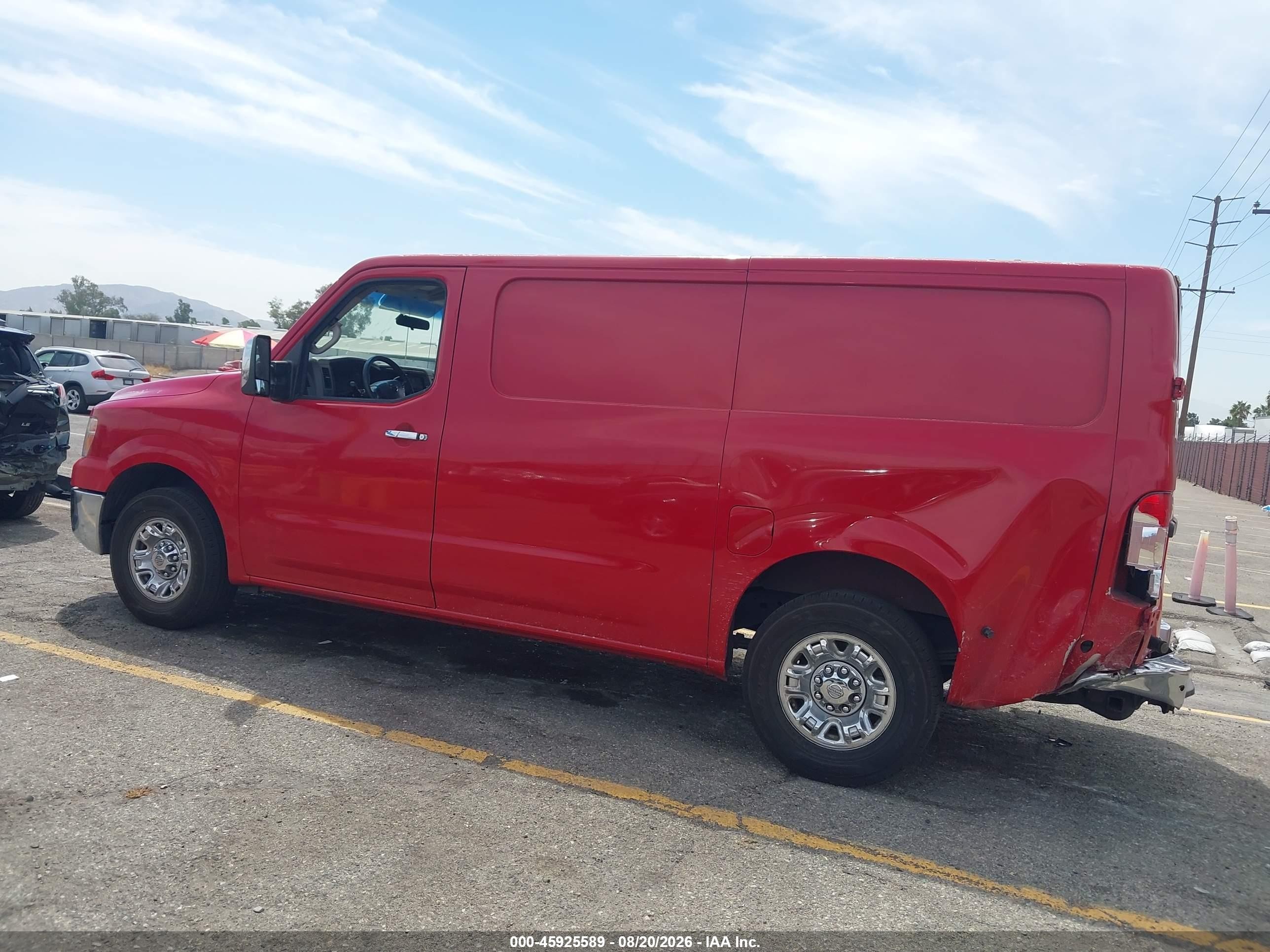 2015 Nissan Nv Cargo Nv2500 Hd S V8/sl V8/sv V8 Red vin: 1N6AF0KY9FN800102