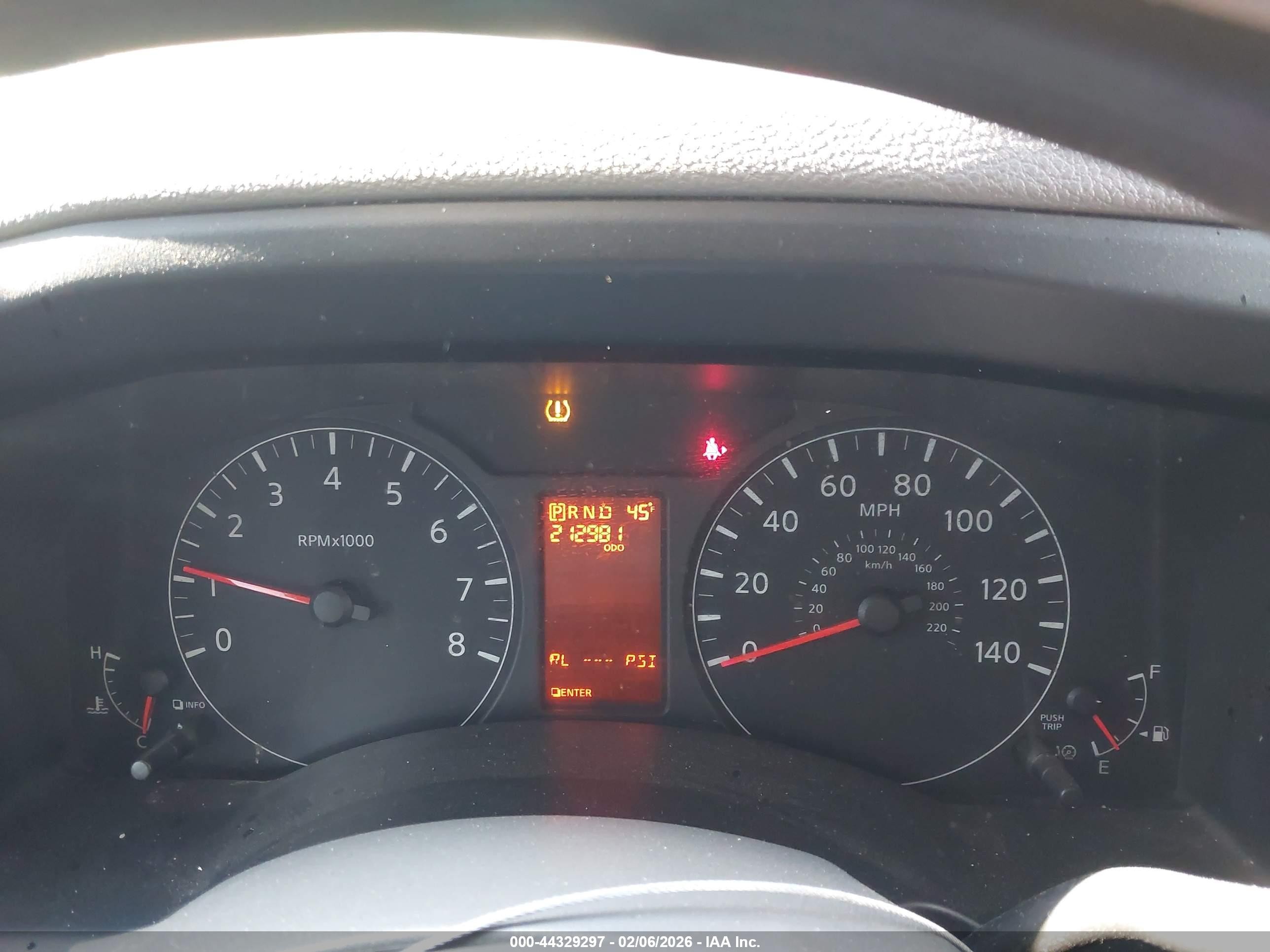 2013 Nissan Nv Cargo Nv2500 Hd Sv V8 Белый vin: 1N6AF0LX7DN110707