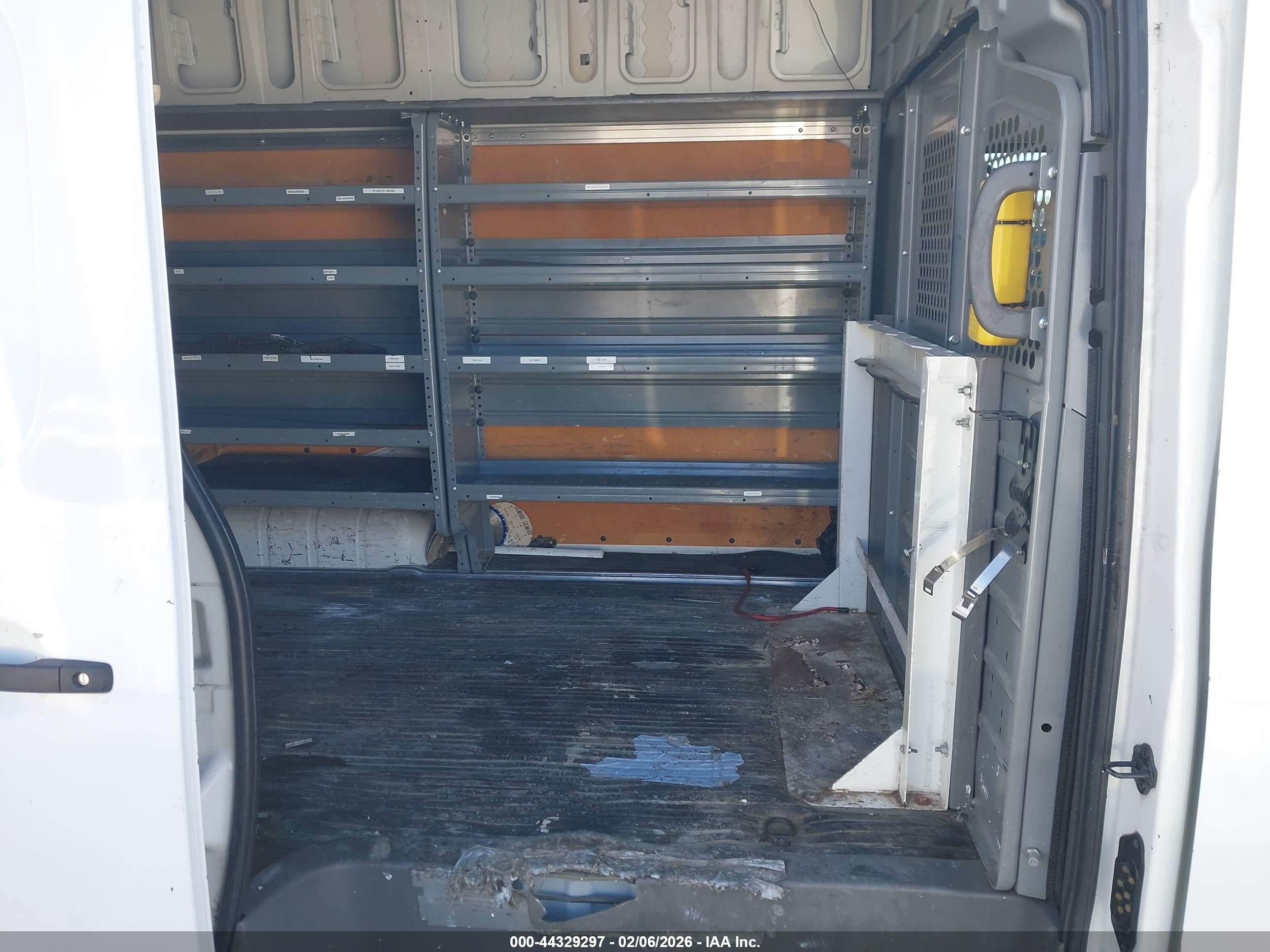 2013 Nissan Nv Cargo Nv2500 Hd Sv V8 Белый vin: 1N6AF0LX7DN110707