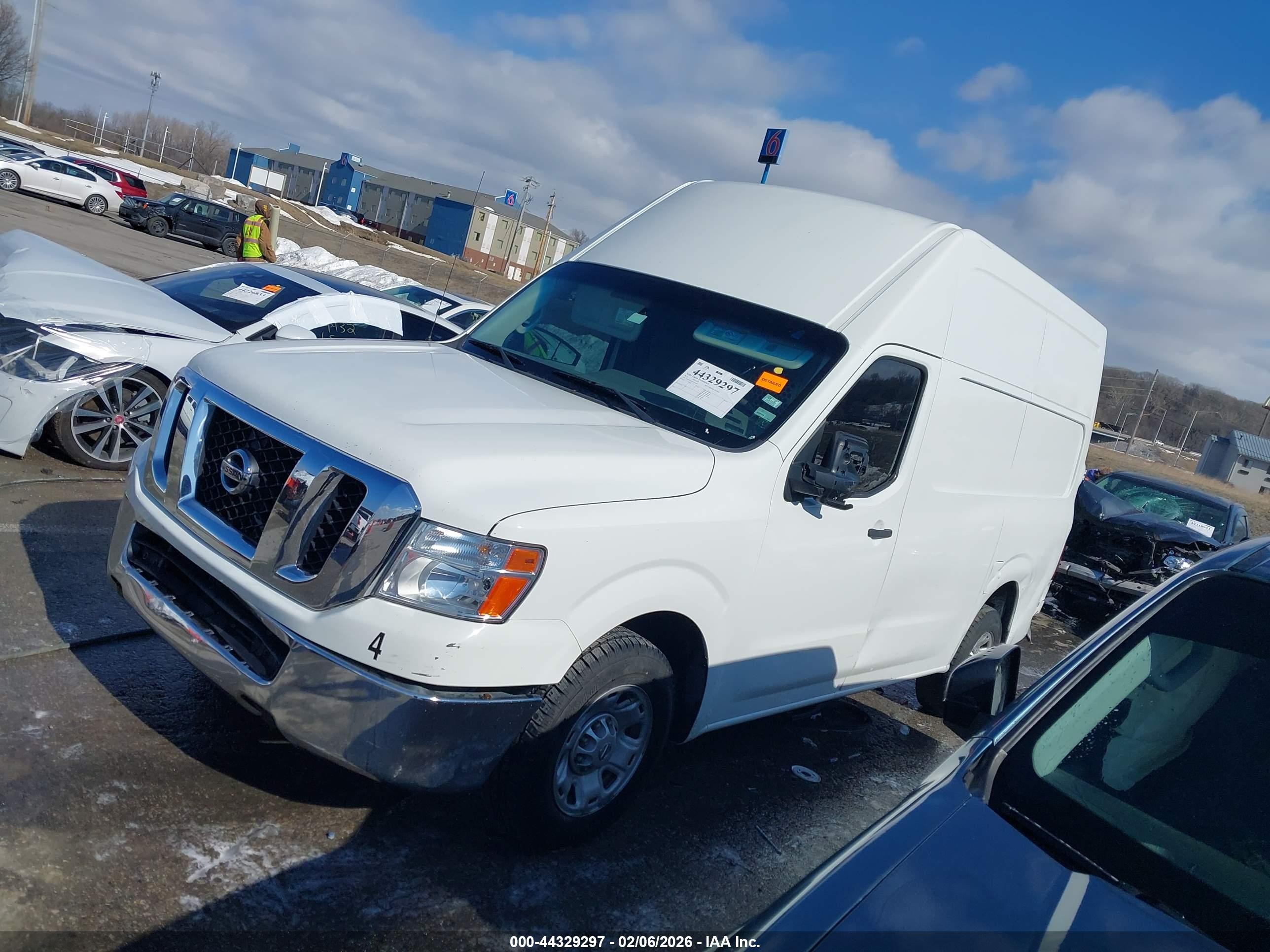 2013 Nissan Nv Cargo Nv2500 Hd Sv V8 Белый vin: 1N6AF0LX7DN110707