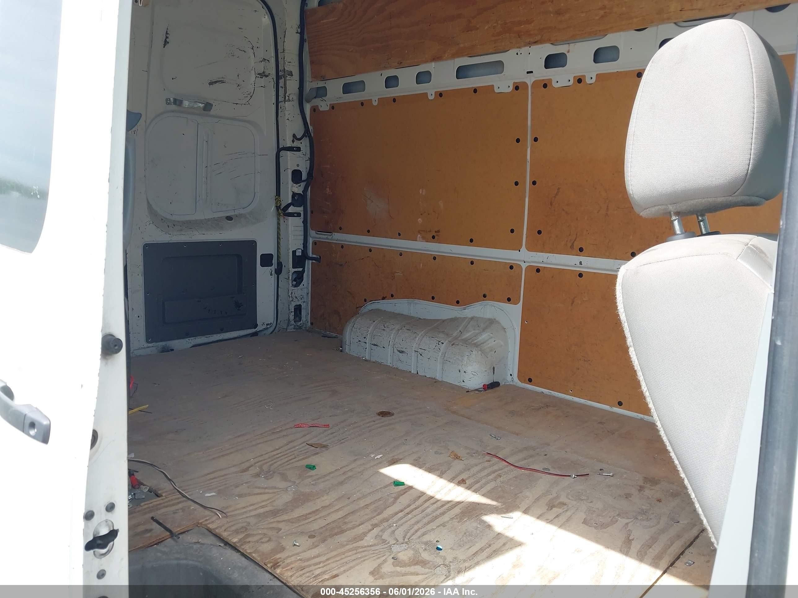 2015 Nissan Nv Cargo Nv3500 Hd Sv V8 White vin: 1N6AF0LX7FN805949