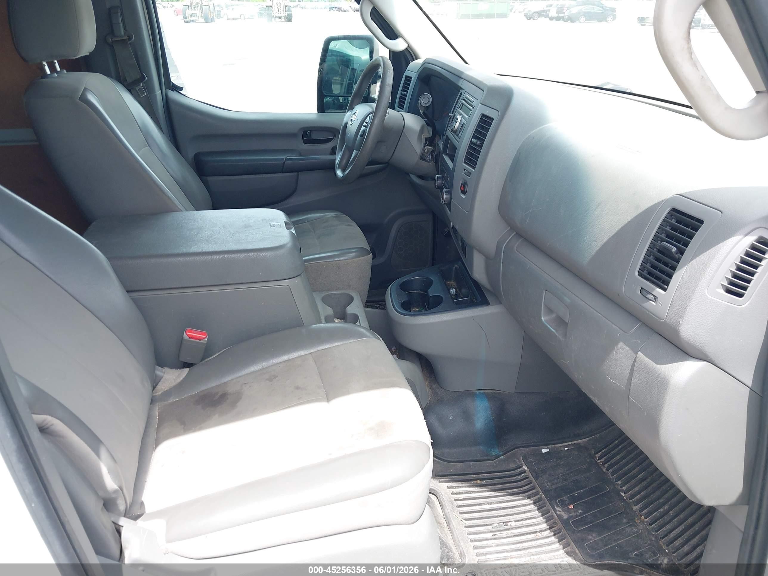 2015 Nissan Nv Cargo Nv3500 Hd Sv V8 White vin: 1N6AF0LX7FN805949