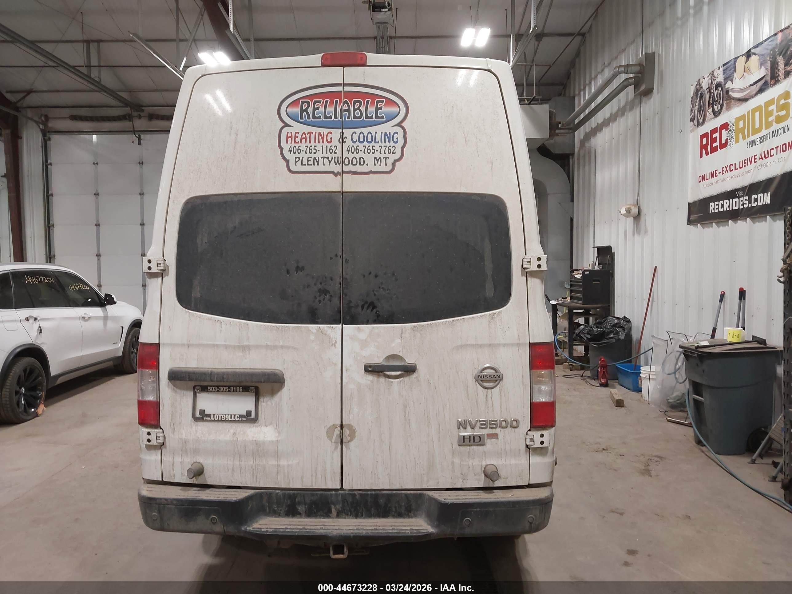 2015 Nissan Nv Cargo Nv2500 Hd S V8/sl V8/sv V8 White vin: 1N6AF0LY2FN803356