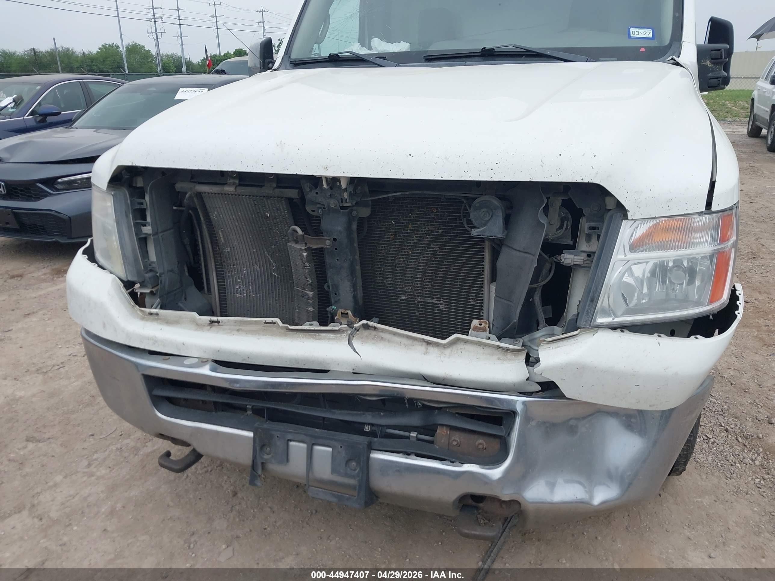 2013 Nissan Nv Cargo Nv3500 Hd Sv V8 Yellow vin: 1N6AF0LY9DN109972
