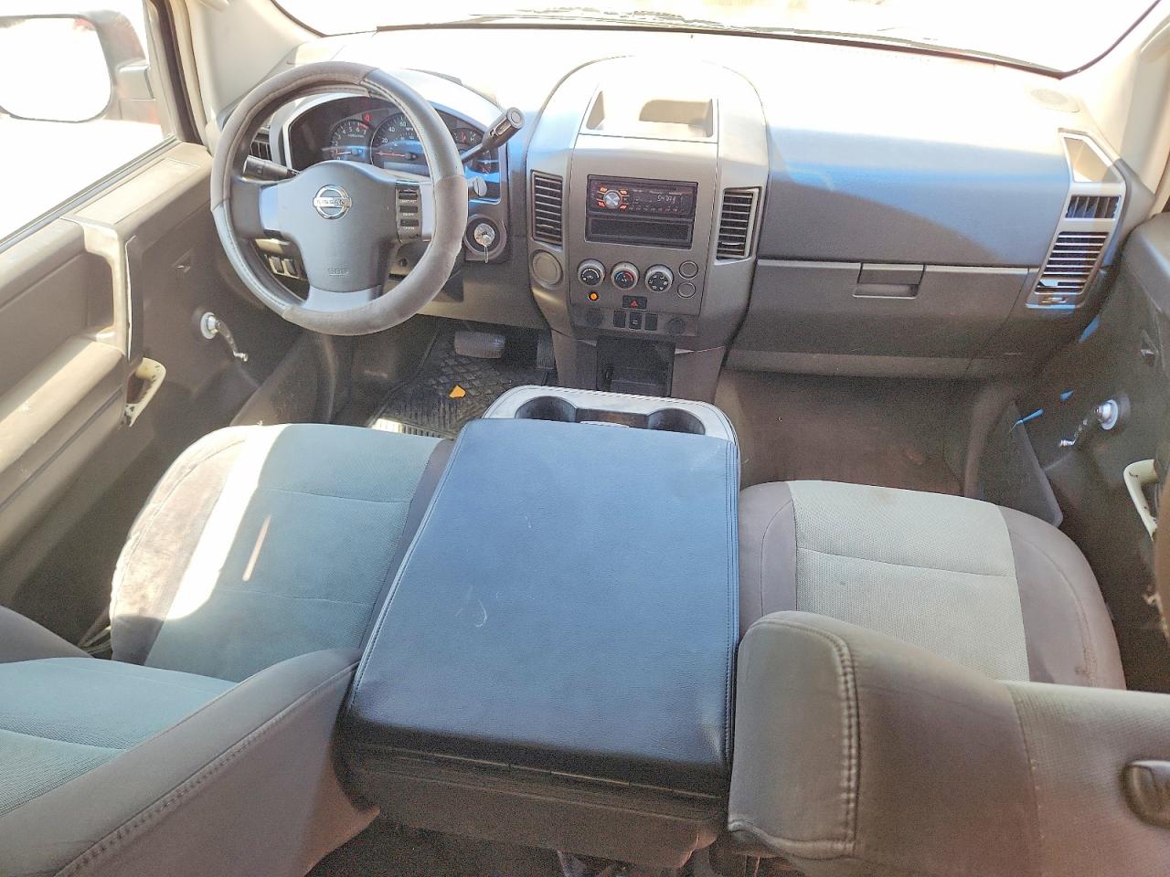 2005 Nissan Titan Xe Red vin: 1N6BA06A45N523776