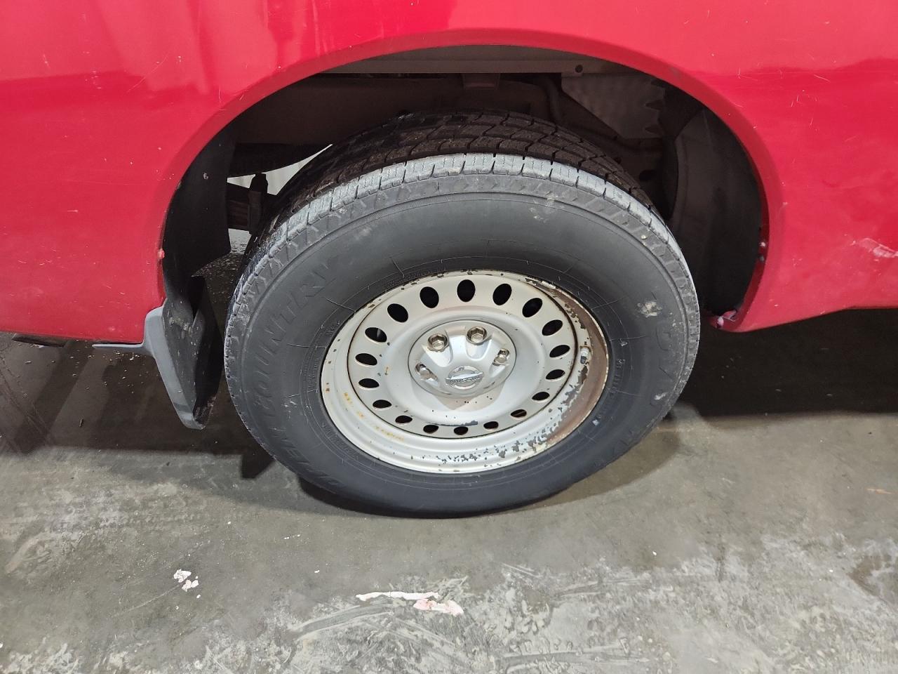 2008 Nissan Titan Xe Ffv Red vin: 1N6BA06A48N339653 Damage: Right Rear Wheel, Corrosion, > 12 Inches