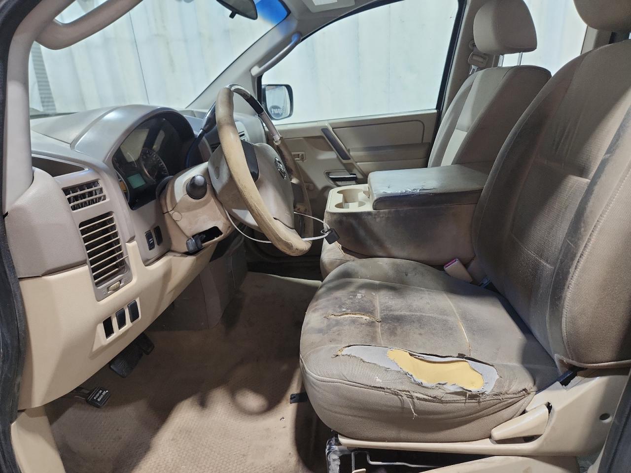 2008 Nissan Titan Xe Ffv Black vin: 1N6BA06A48N360650 Damage: Steering Wheel, Worn, Replacement Required