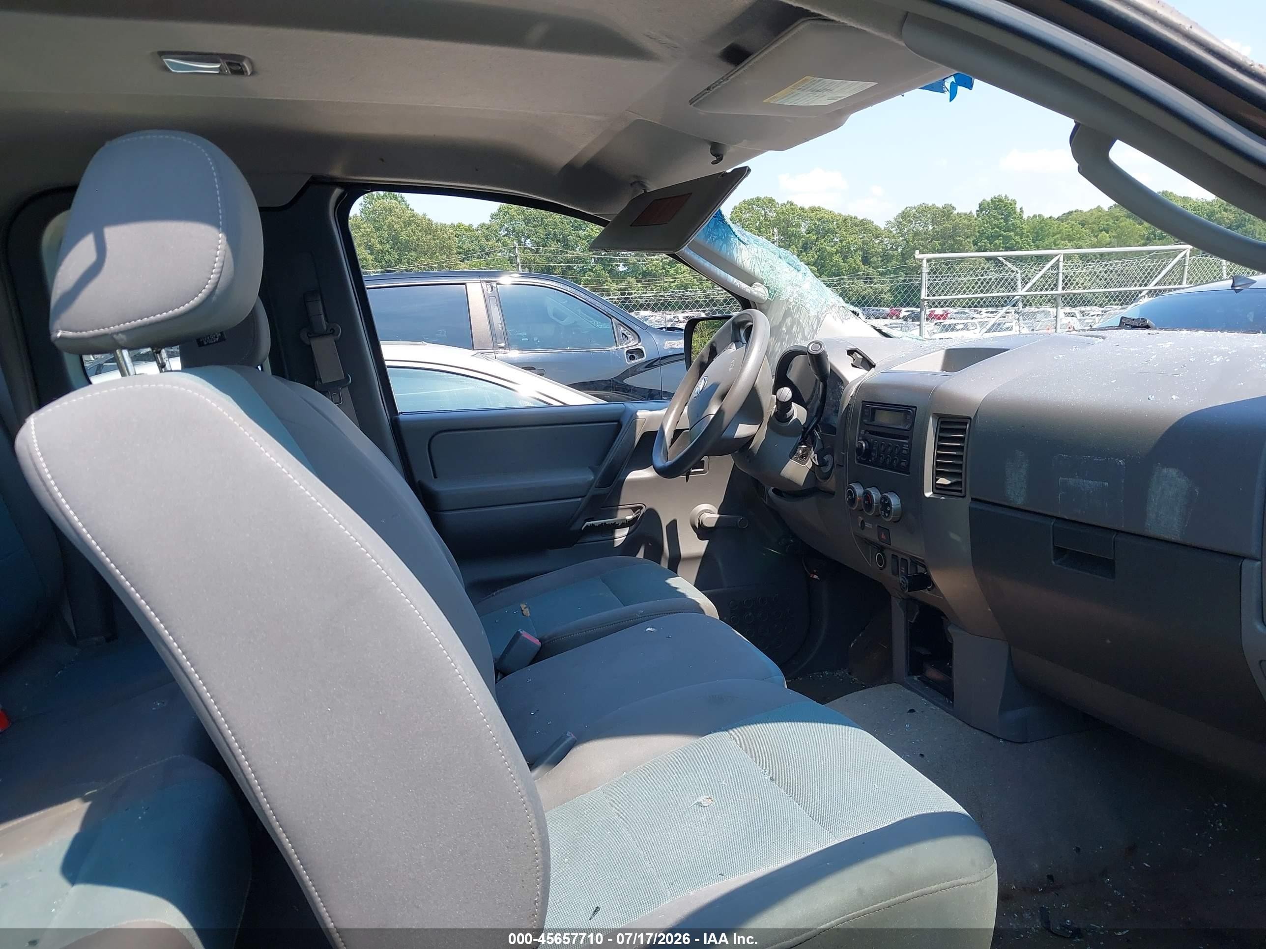 2005 Nissan Titan Xe Gold vin: 1N6BA06A55N540716