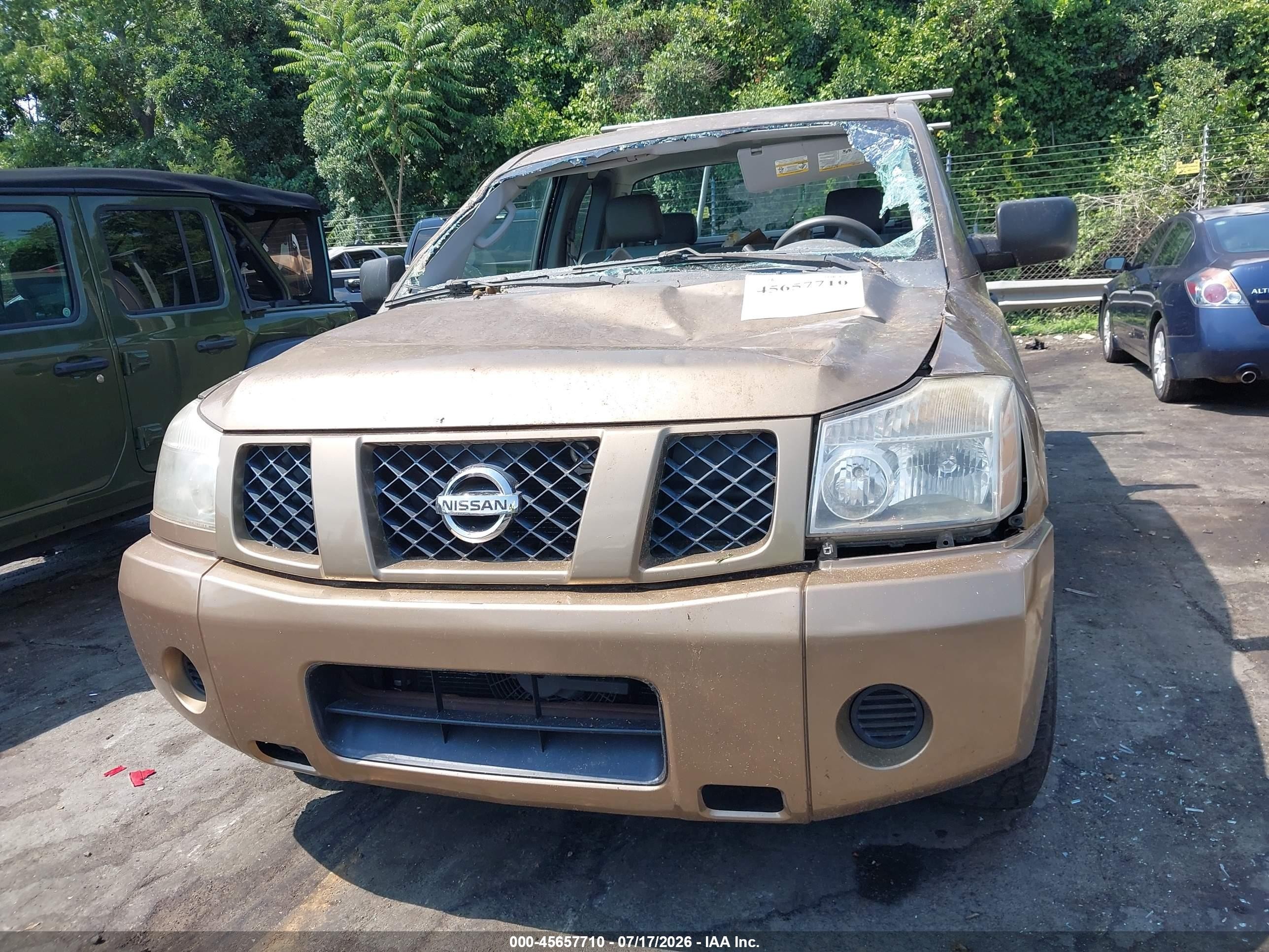 2005 Nissan Titan Xe Gold vin: 1N6BA06A55N540716