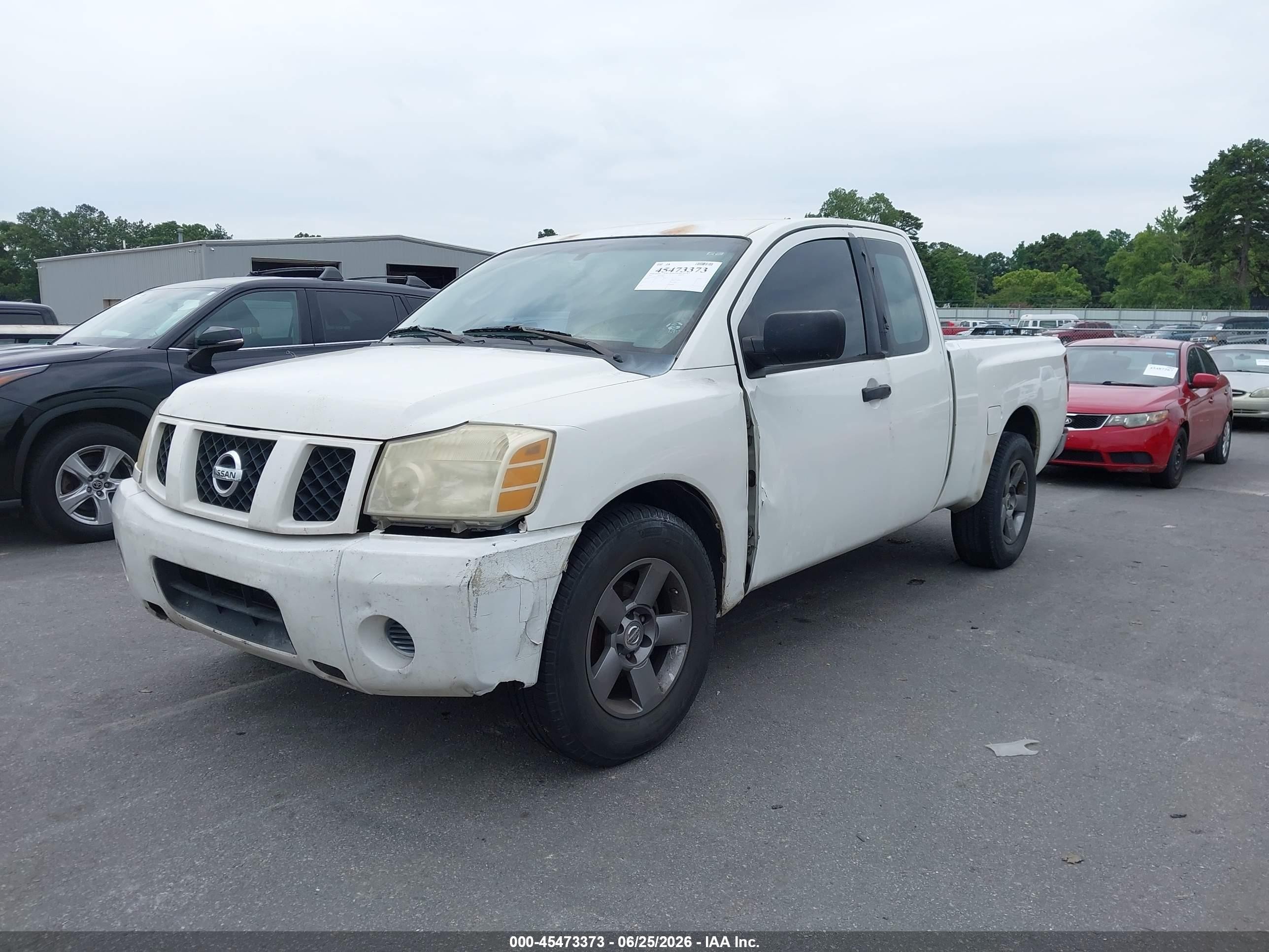 2005 Nissan Titan Xe Белый vin: 1N6BA06A55N567804