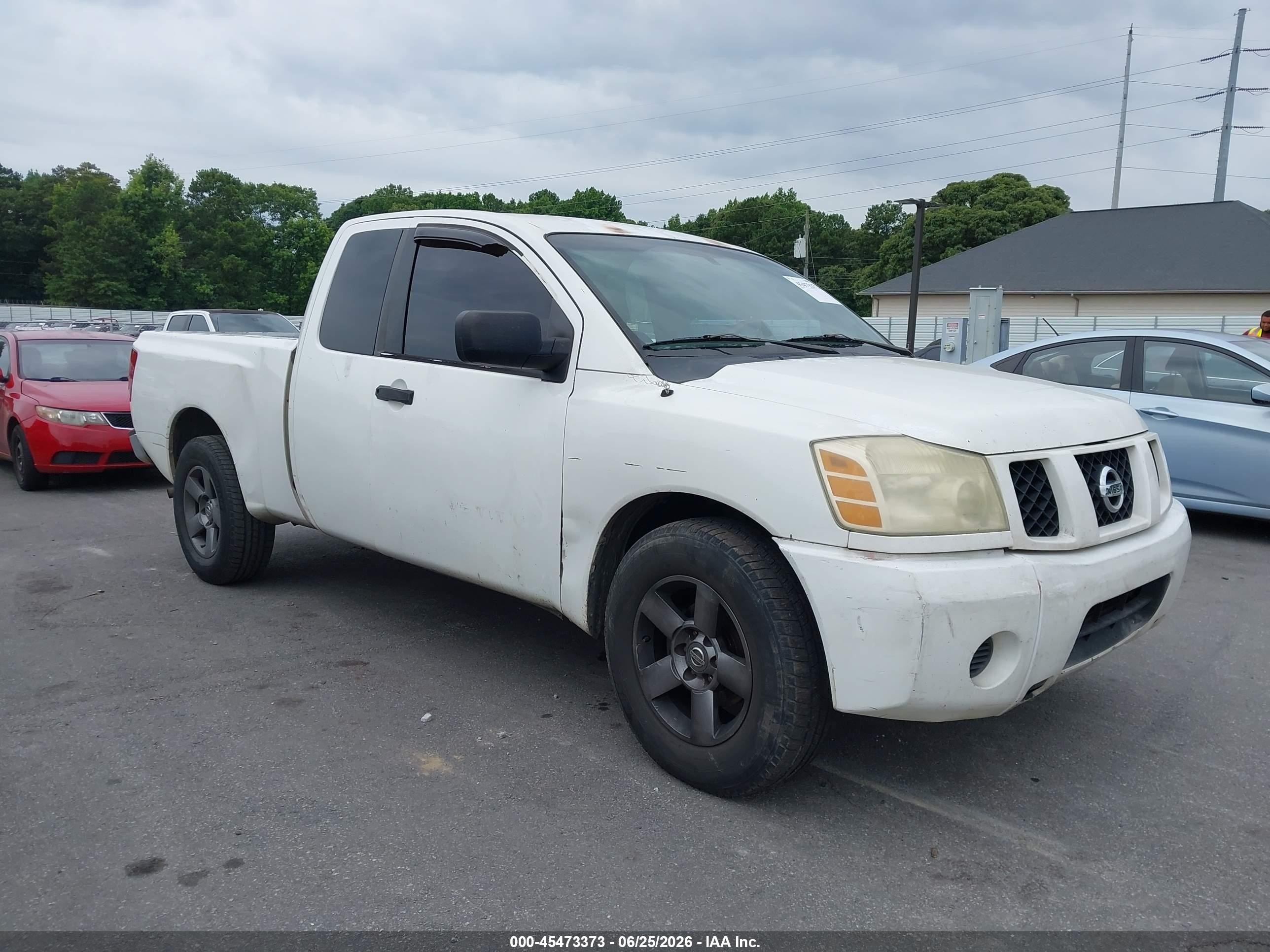 2005 Nissan Titan Xe Белый vin: 1N6BA06A55N567804