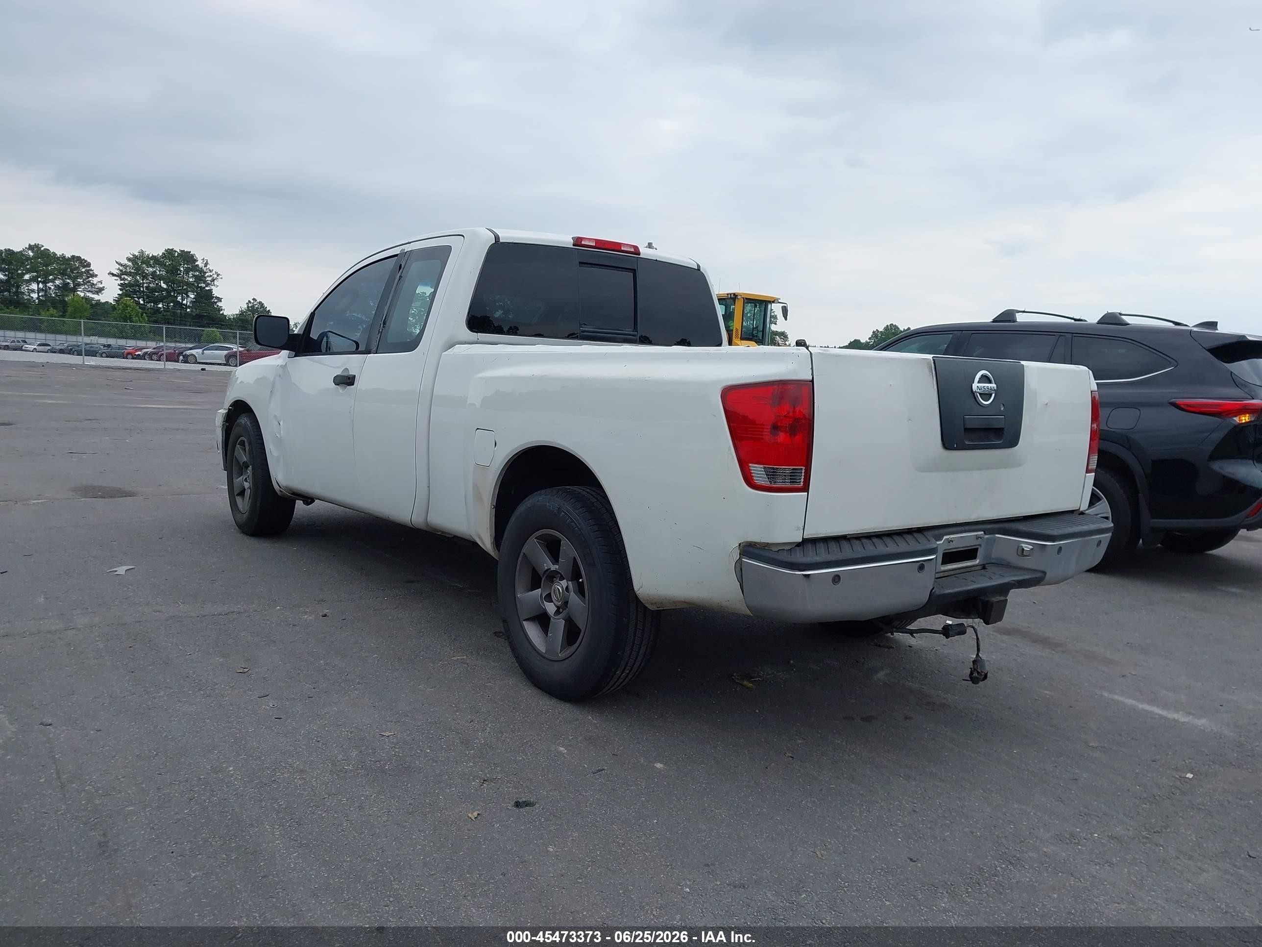 2005 Nissan Titan Xe Белый vin: 1N6BA06A55N567804