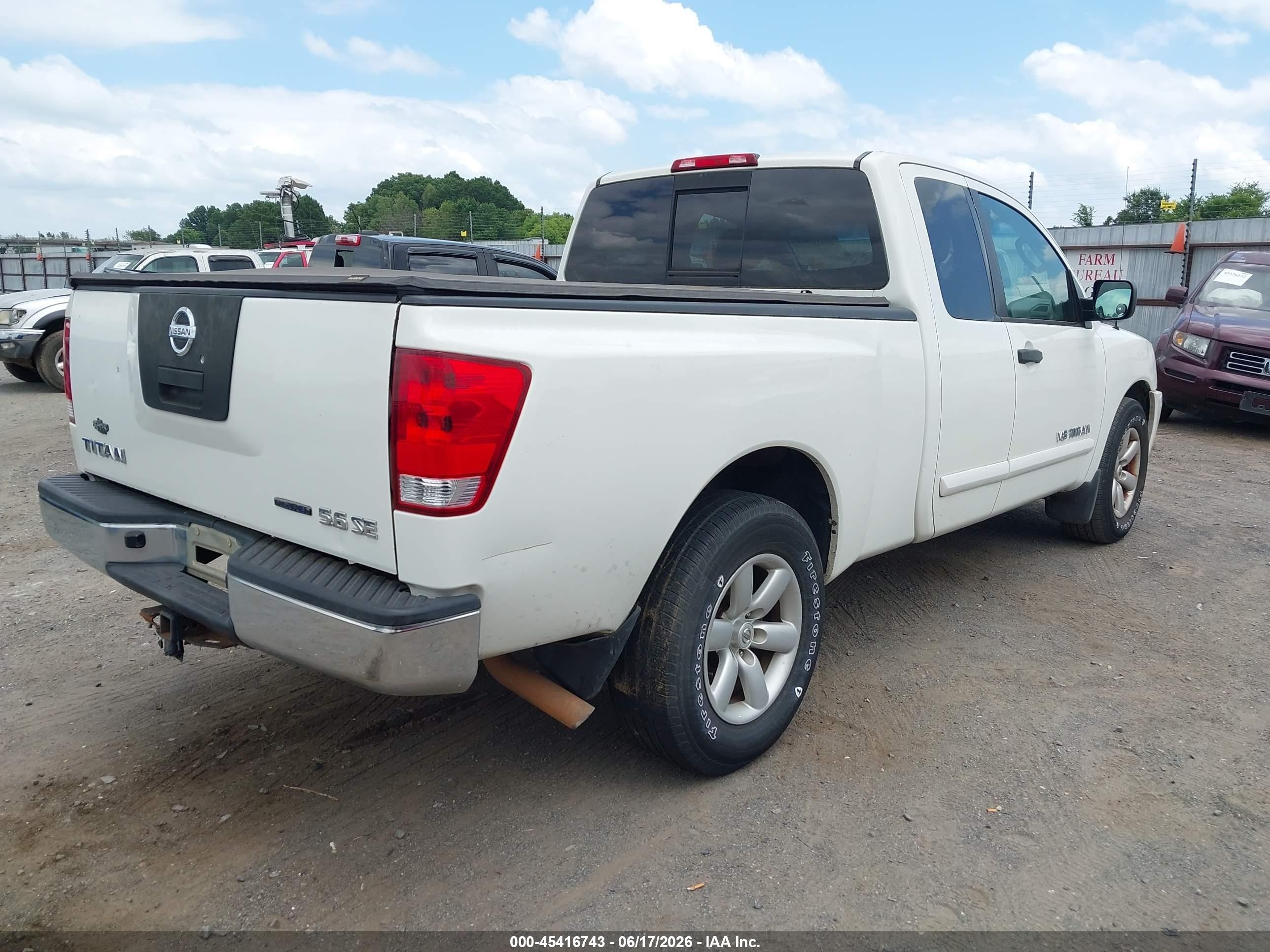 2008 Nissan Titan Xe White vin: 1N6BA06A68N359628