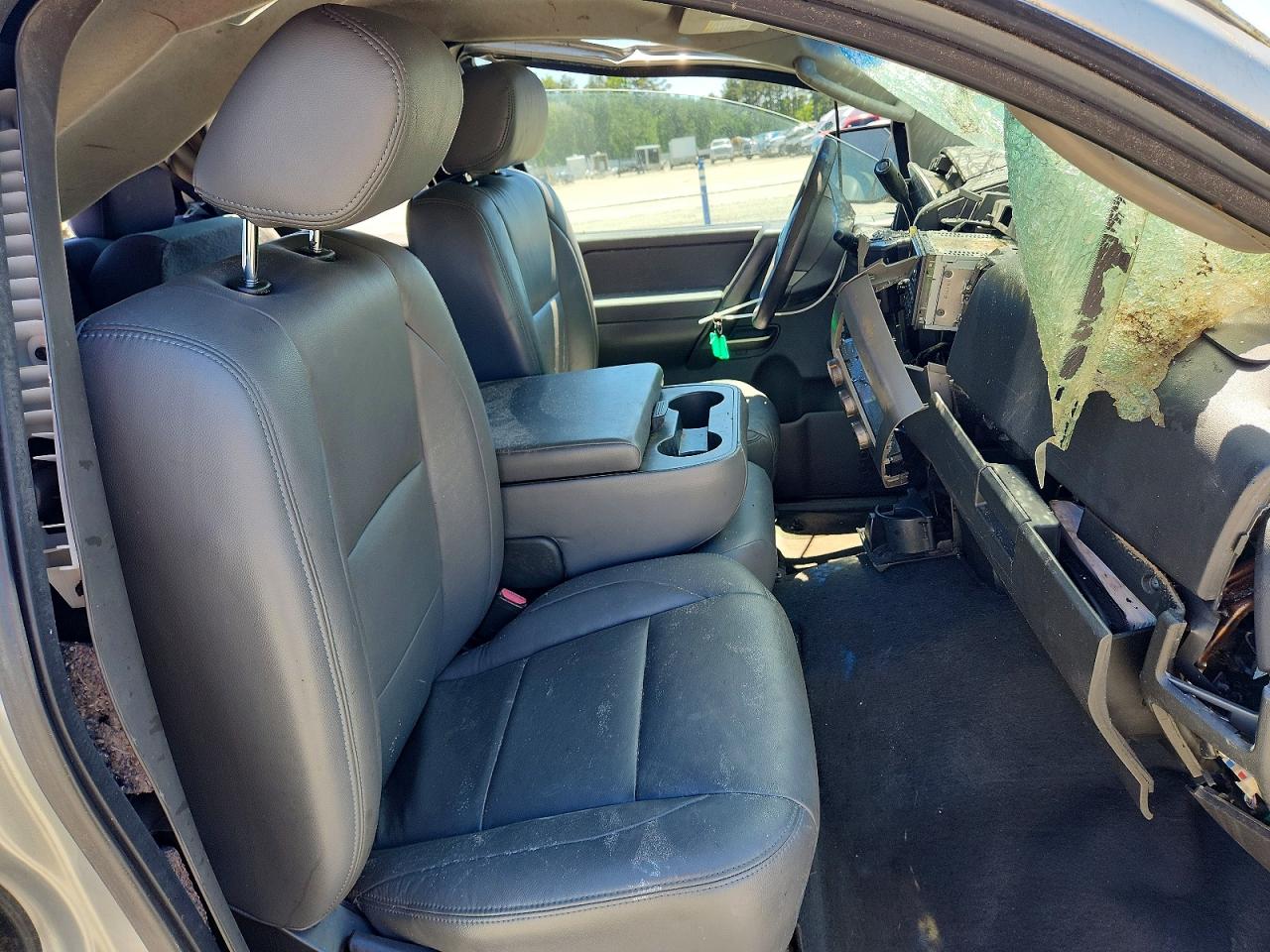 2006 Nissan Titan Xe Ffv Silver vin: 1N6BA06A86N560184