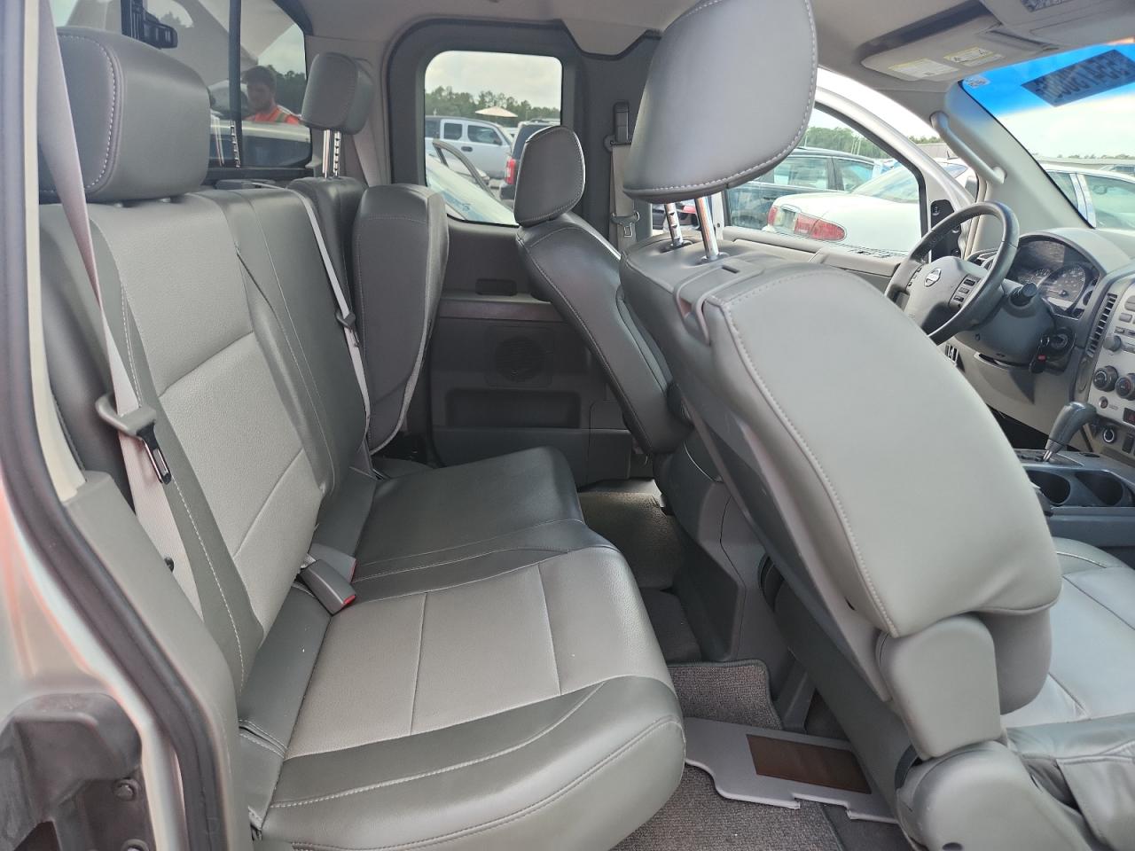 2005 Nissan Titan Xe Silver vin: 1N6BA06A95N578708